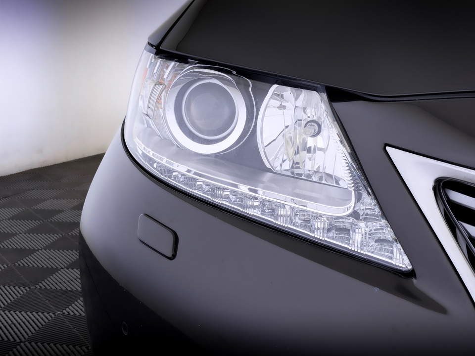 Lexus ES VI