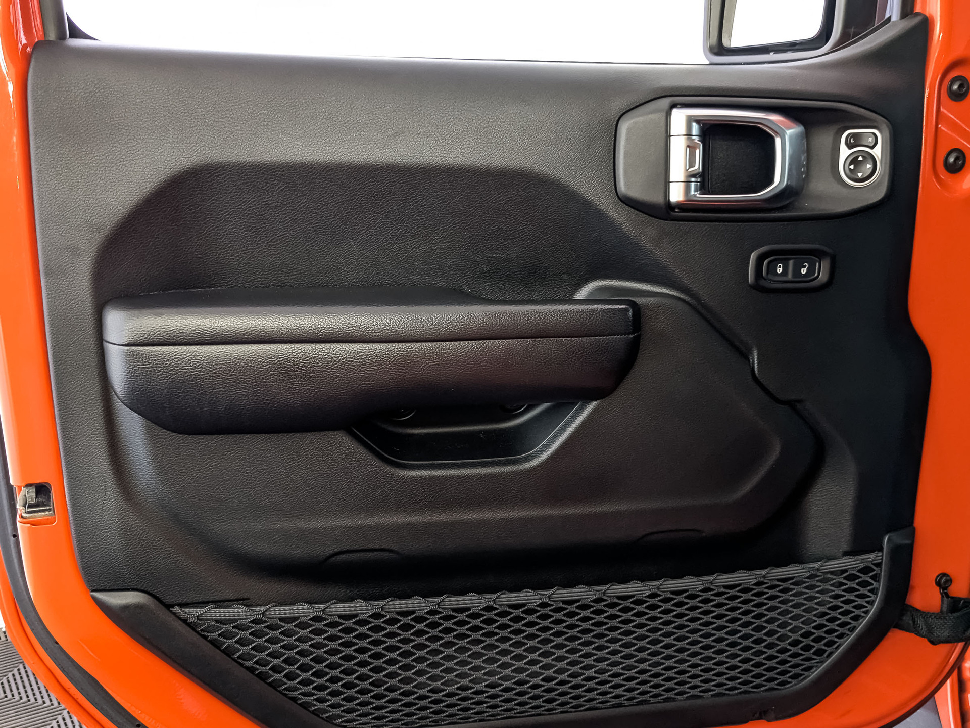 JEEP Wrangler 2.00 (272 л.с), автомат, 2018, пробег 34 003 км