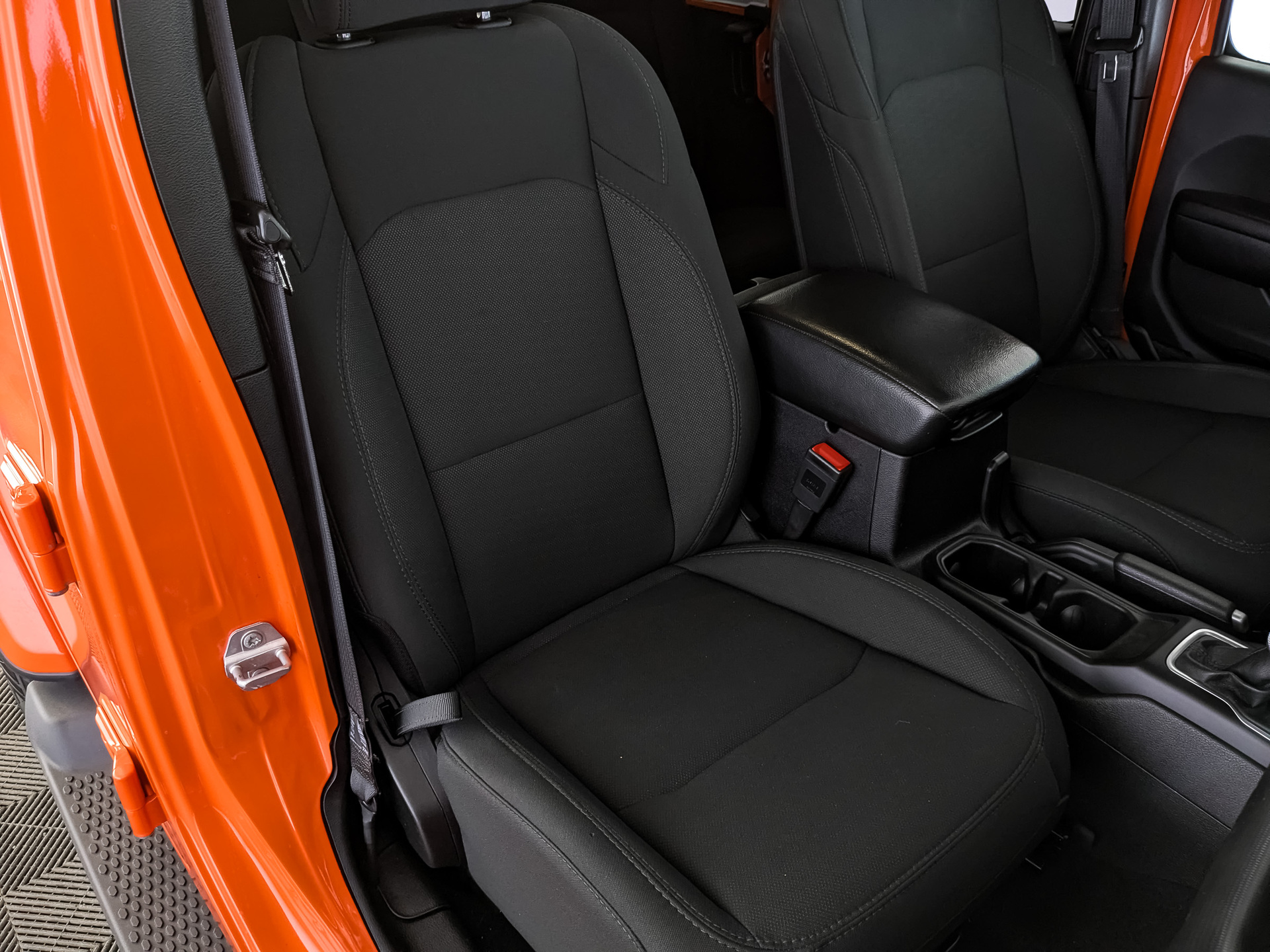 JEEP Wrangler 2.00 (272 л.с), автомат, 2018, пробег 34 003 км