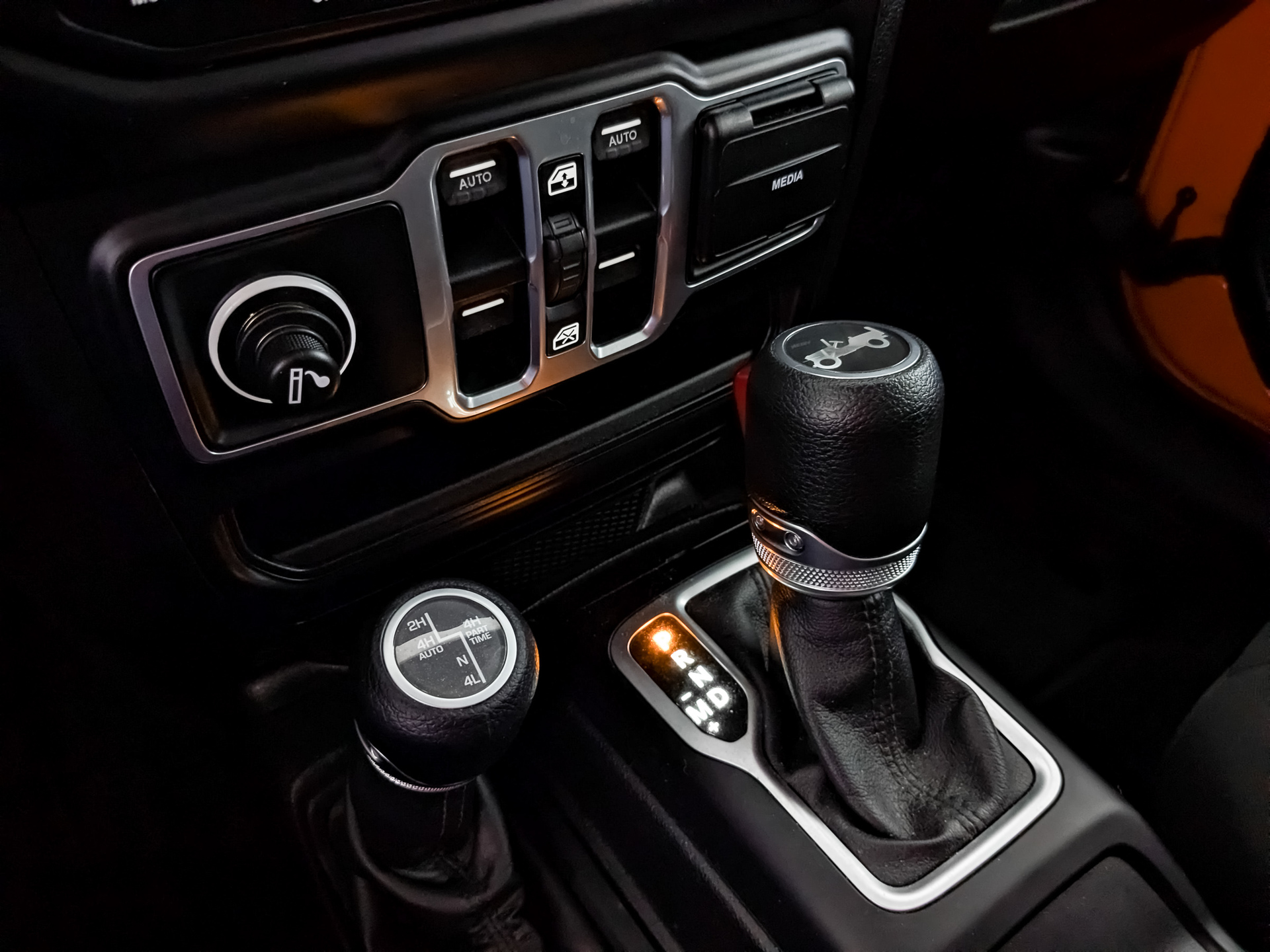 JEEP Wrangler 2.00 (272 л.с), автомат, 2018, пробег 34 003 км