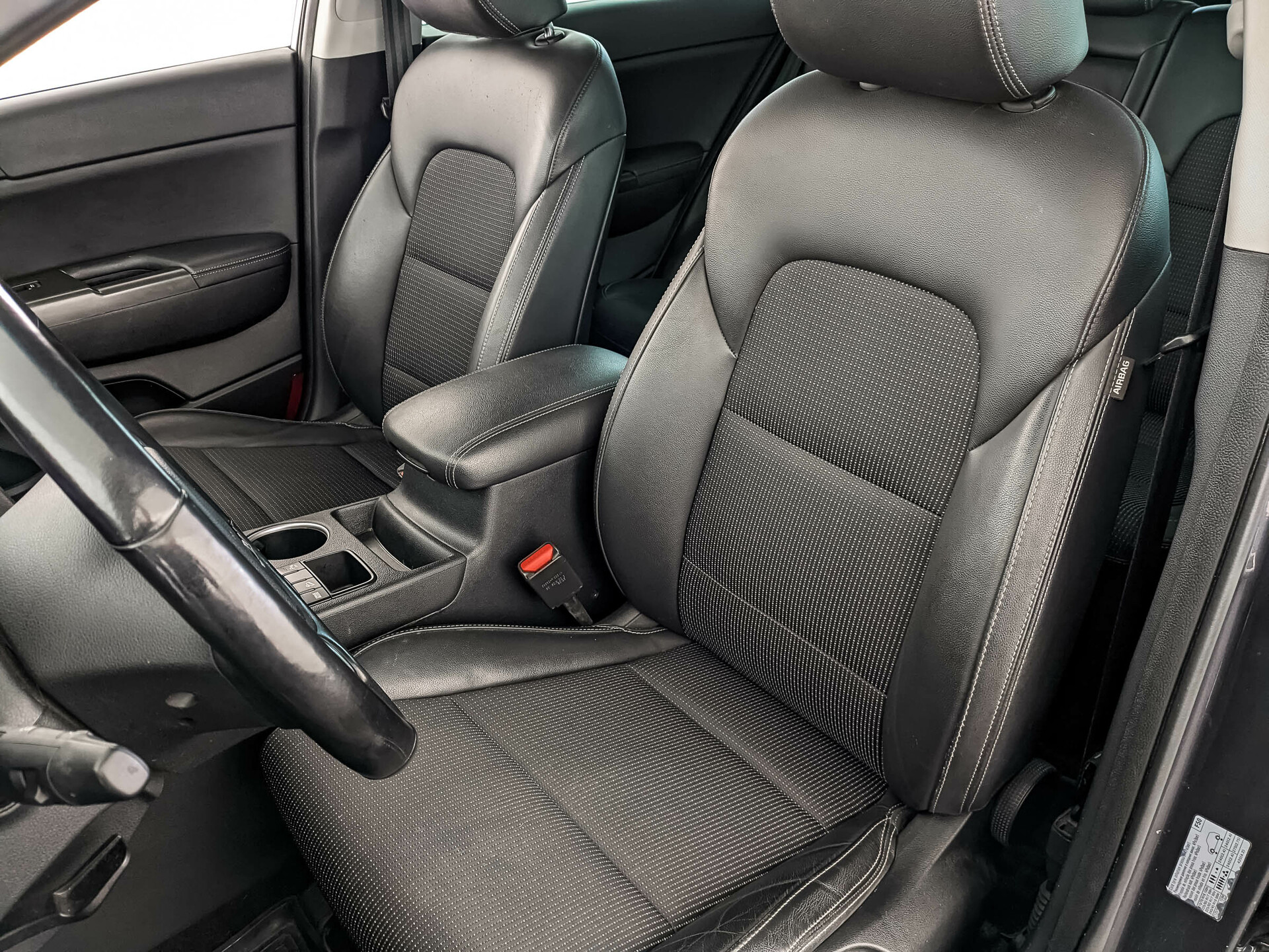 KIA Sportage 2.00 (150 л.с), автомат, 2018, пробег 45 337 км