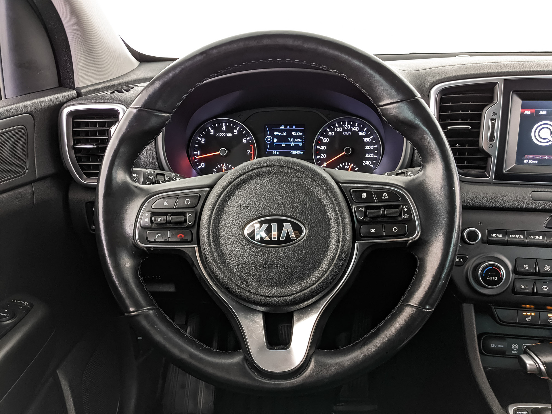 KIA Sportage 2.00 (150 л.с), автомат, 2018, пробег 45 337 км