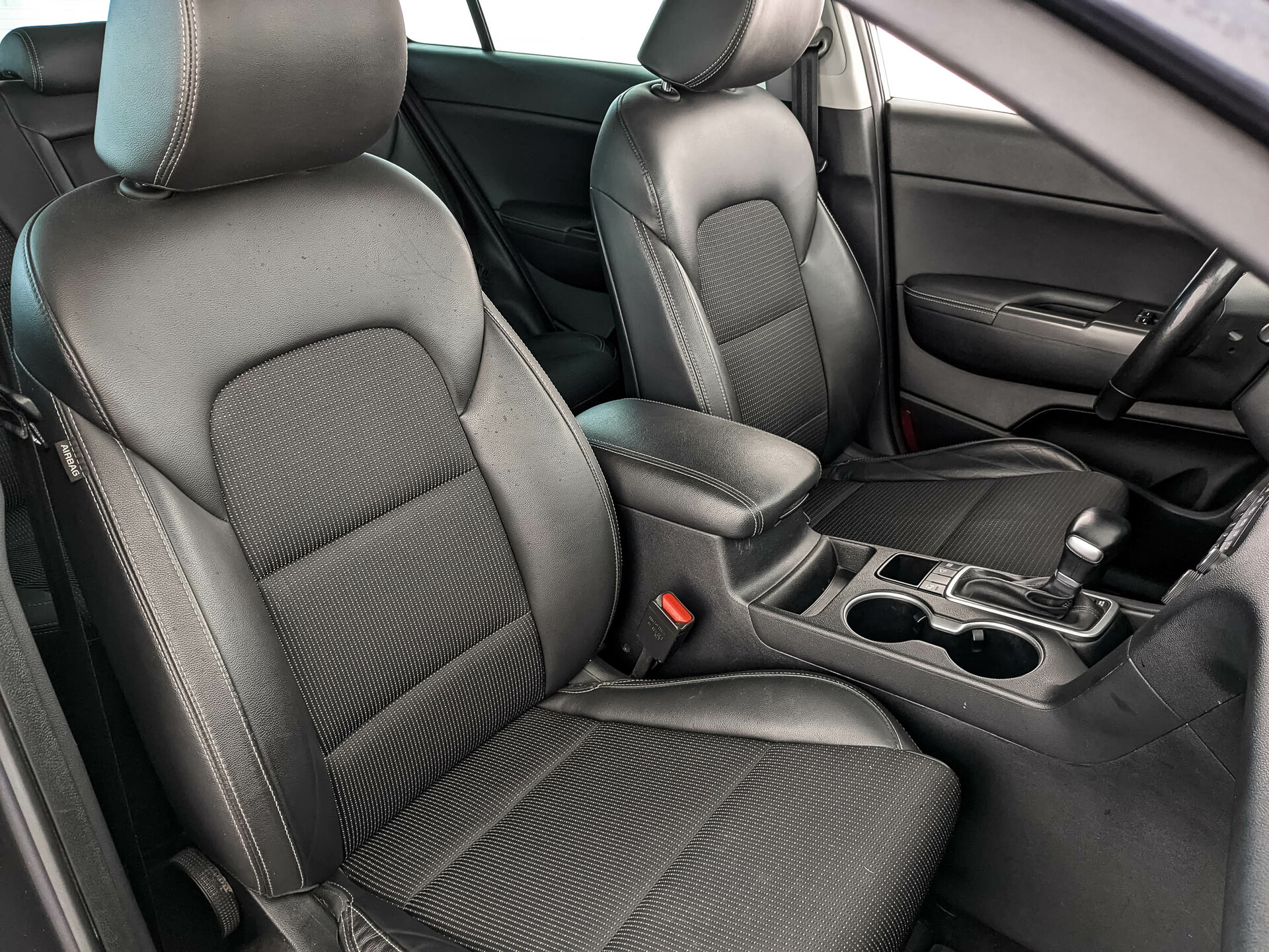 KIA Sportage 2.00 (150 л.с), автомат, 2018, пробег 45 337 км