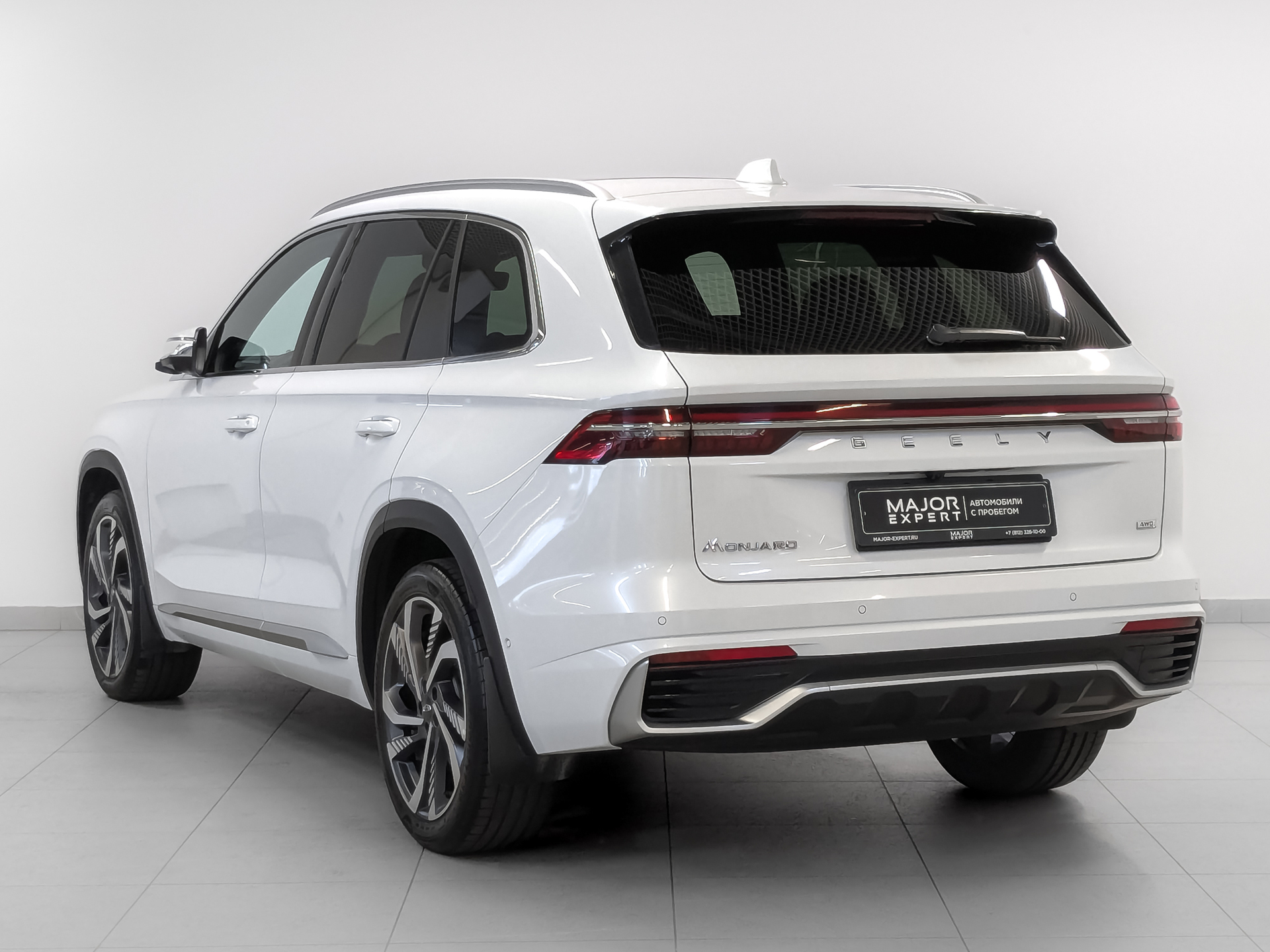 GEELY Monjaro 2.00 (238 л.с), автомат, 2024, пробег 16 134 км