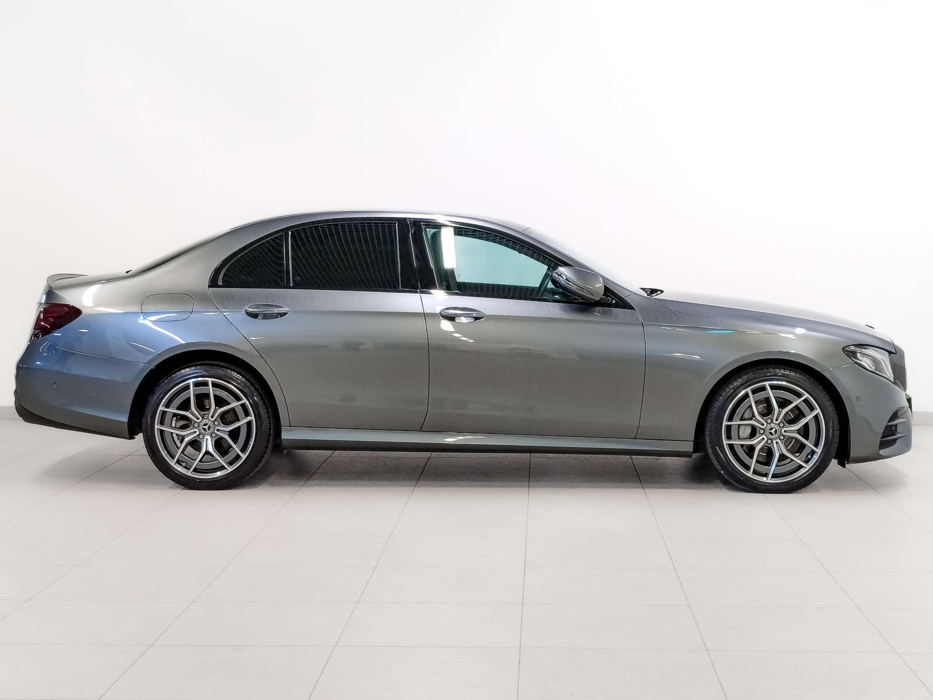 MERCEDES-BENZ E-Класс 2.00 (194 л.с), автомат, 2020, пробег 53 783 км