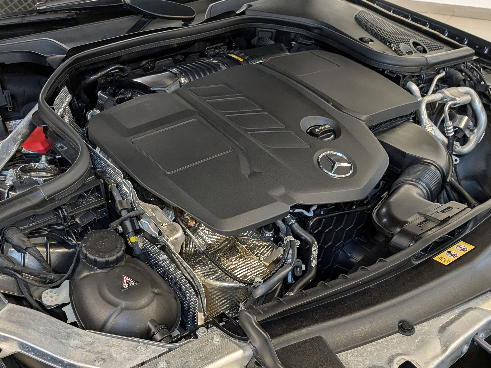 MERCEDES-BENZ E-Класс 2.00 (194 л.с), автомат, 2020, пробег 53 783 км