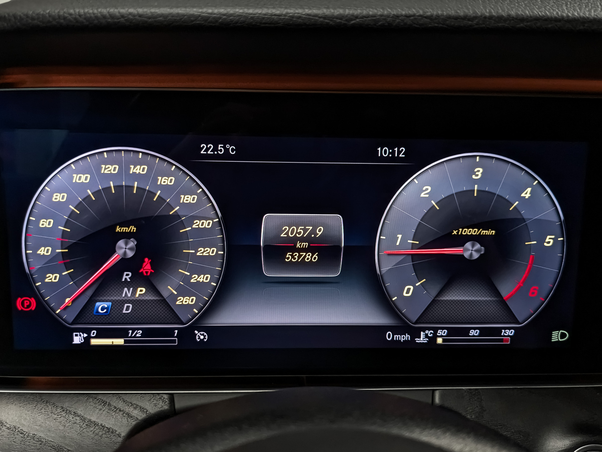 MERCEDES-BENZ E-Класс 2.00 (194 л.с), автомат, 2020, пробег 53 783 км