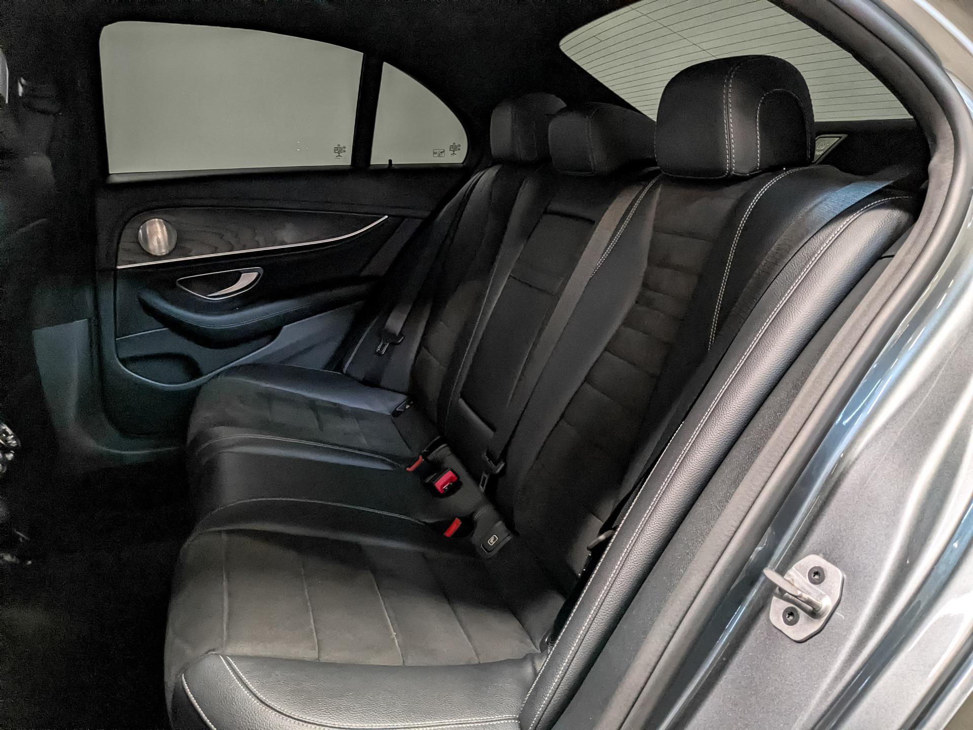 MERCEDES-BENZ E-Класс 2.00 (194 л.с), автомат, 2020, пробег 53 783 км