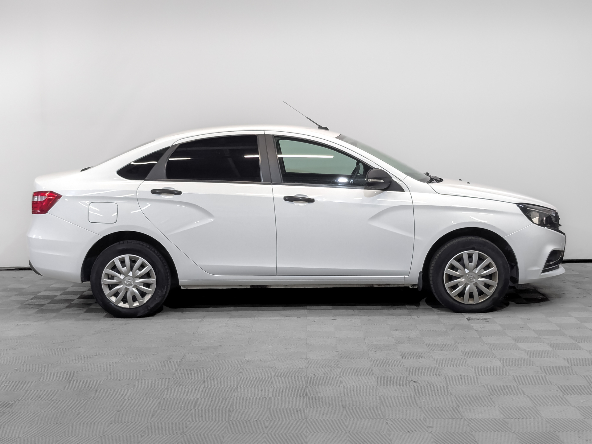 LADA Vesta 1.60 (113 л.с), автомат, 2020, пробег 68 825 км