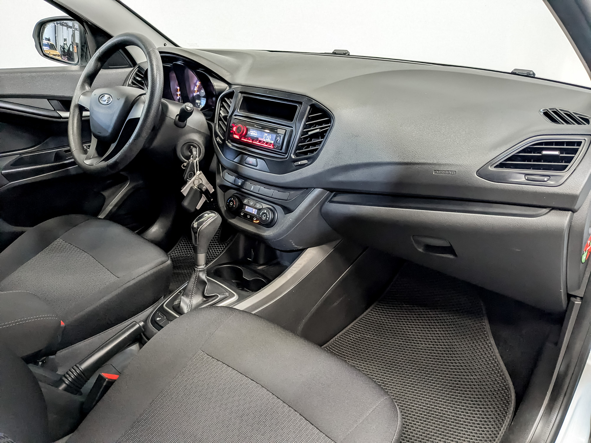 LADA Vesta 1.60 (113 л.с), автомат, 2020, пробег 68 825 км