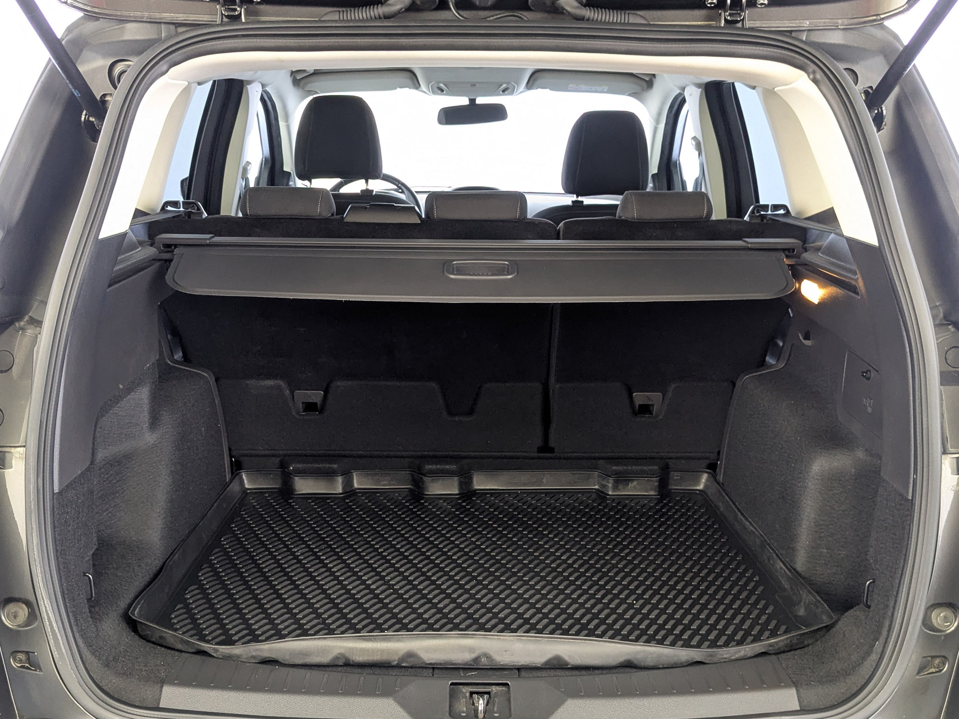 FORD Kuga 2.50 (150 л.с), автомат, 2016, пробег 104 319 км