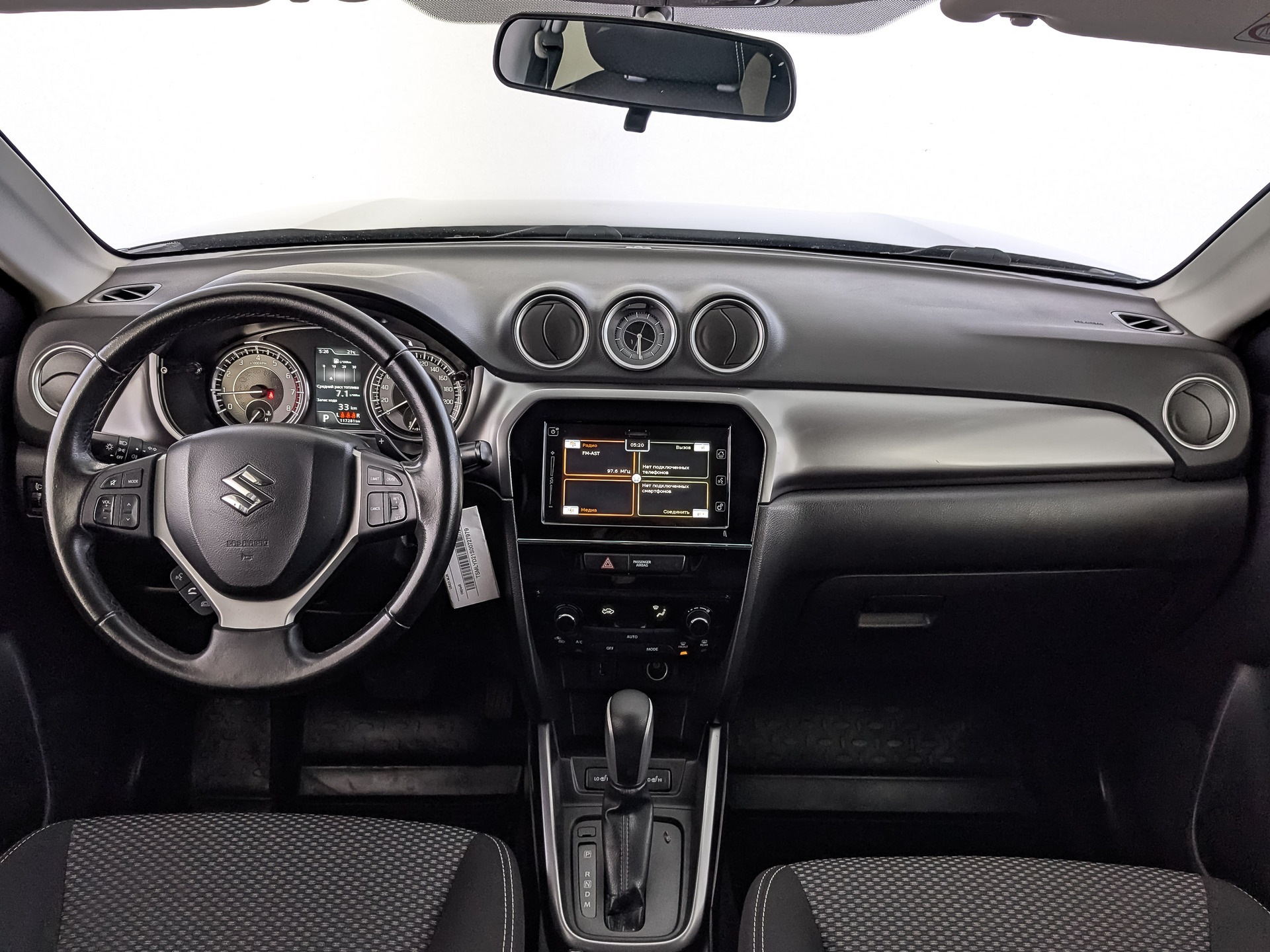 SUZUKI Vitara 1.60 (117 л.с), автомат, 2019, пробег 117 230 км