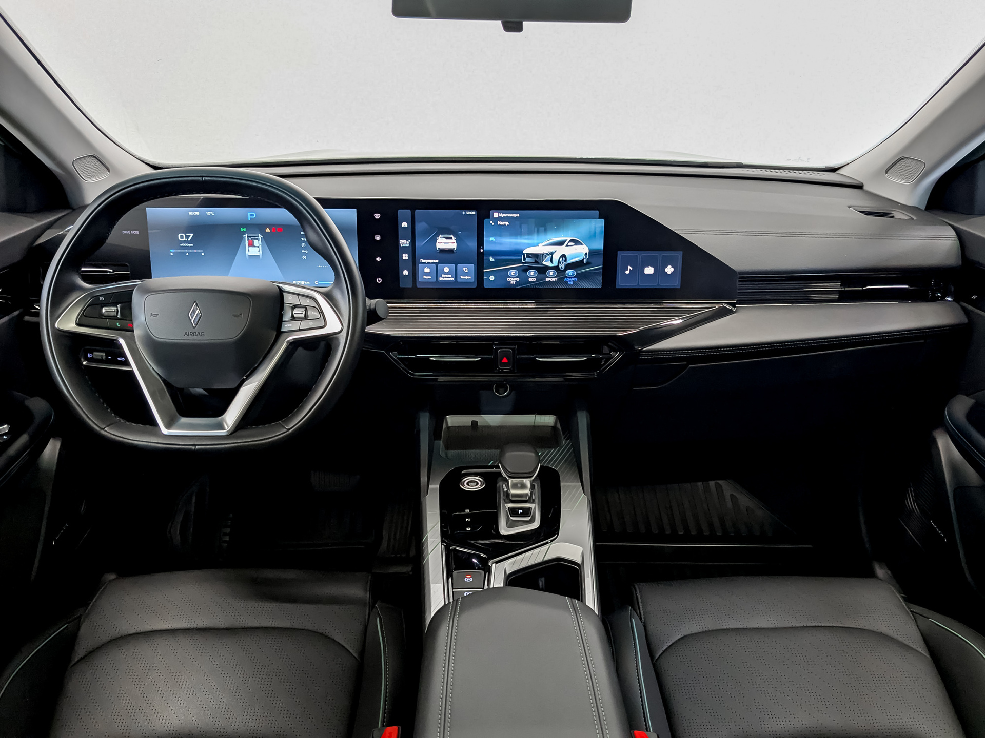 LIVAN S6 Pro 1.50 (147 л.с), автомат, 2023, пробег 21 715 км