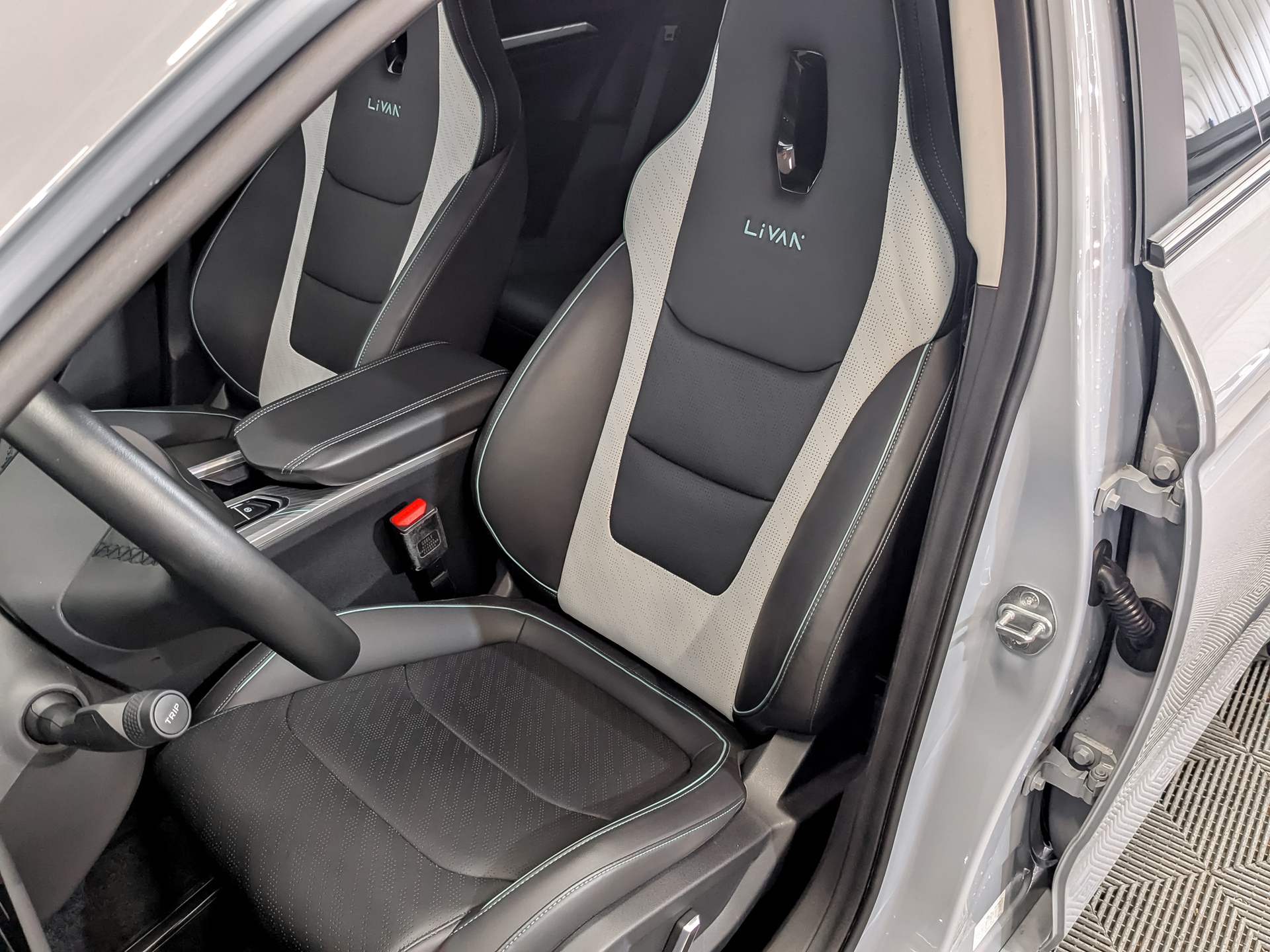 LIVAN S6 Pro 1.50 (147 л.с), автомат, 2023, пробег 21 715 км