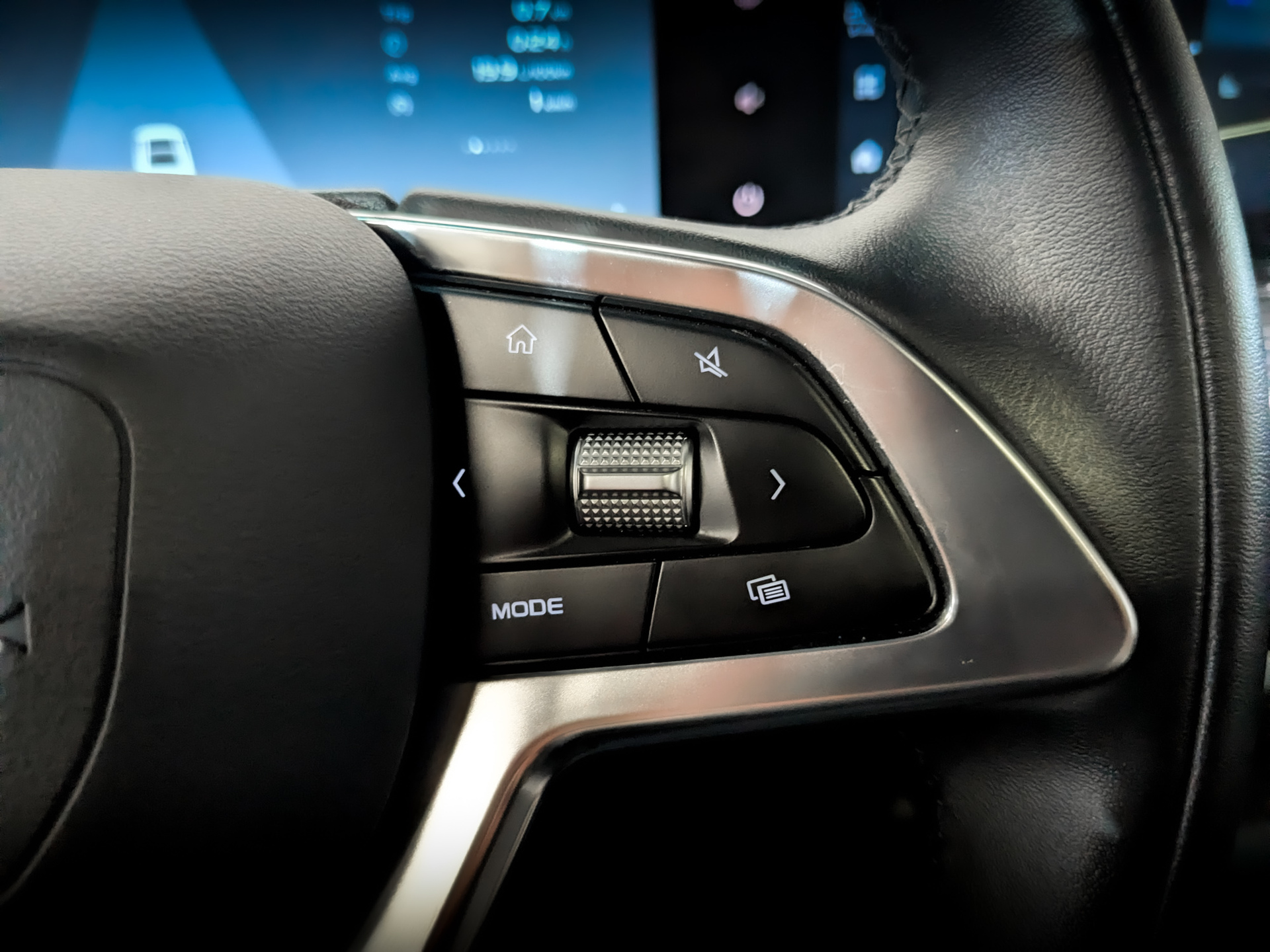 LIVAN S6 Pro 1.50 (147 л.с), автомат, 2023, пробег 21 715 км