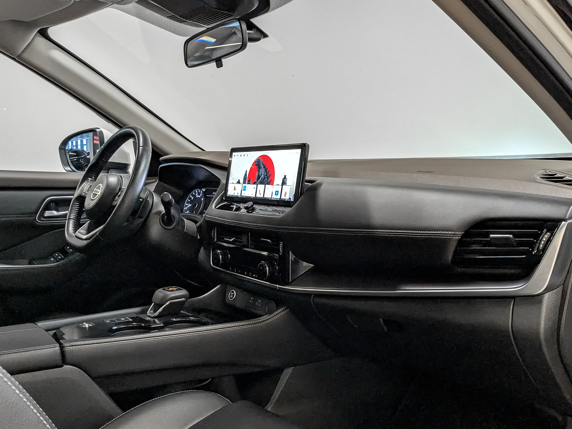 NISSAN X-Trail IV 1.50 (193 л.с), автомат, 2021, пробег 33 440 км