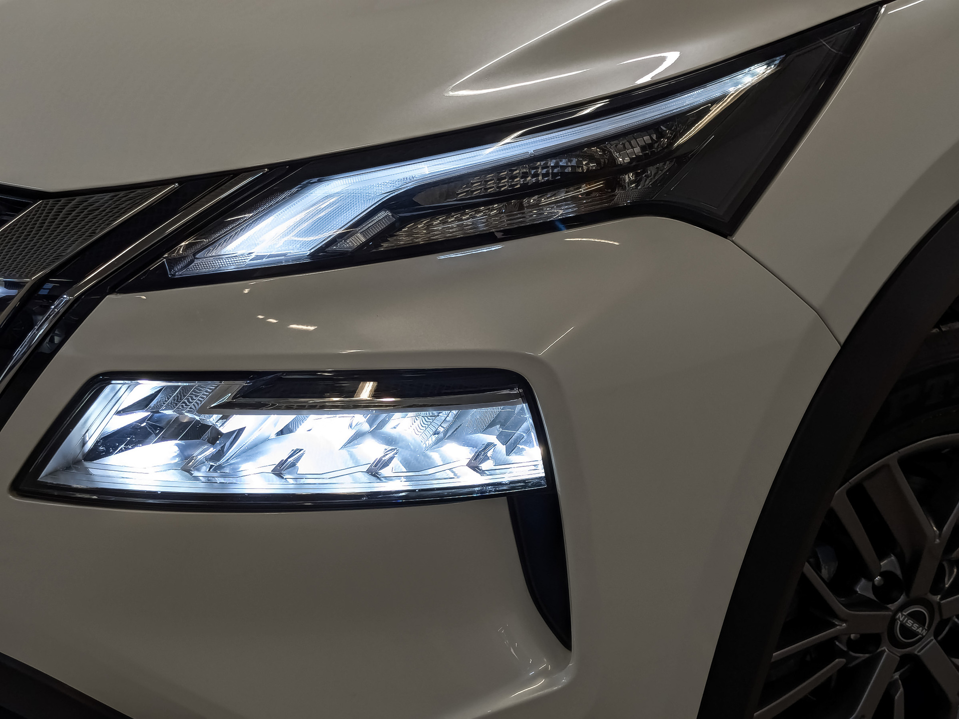 NISSAN X-Trail IV 1.50 (193 л.с), автомат, 2021, пробег 33 440 км