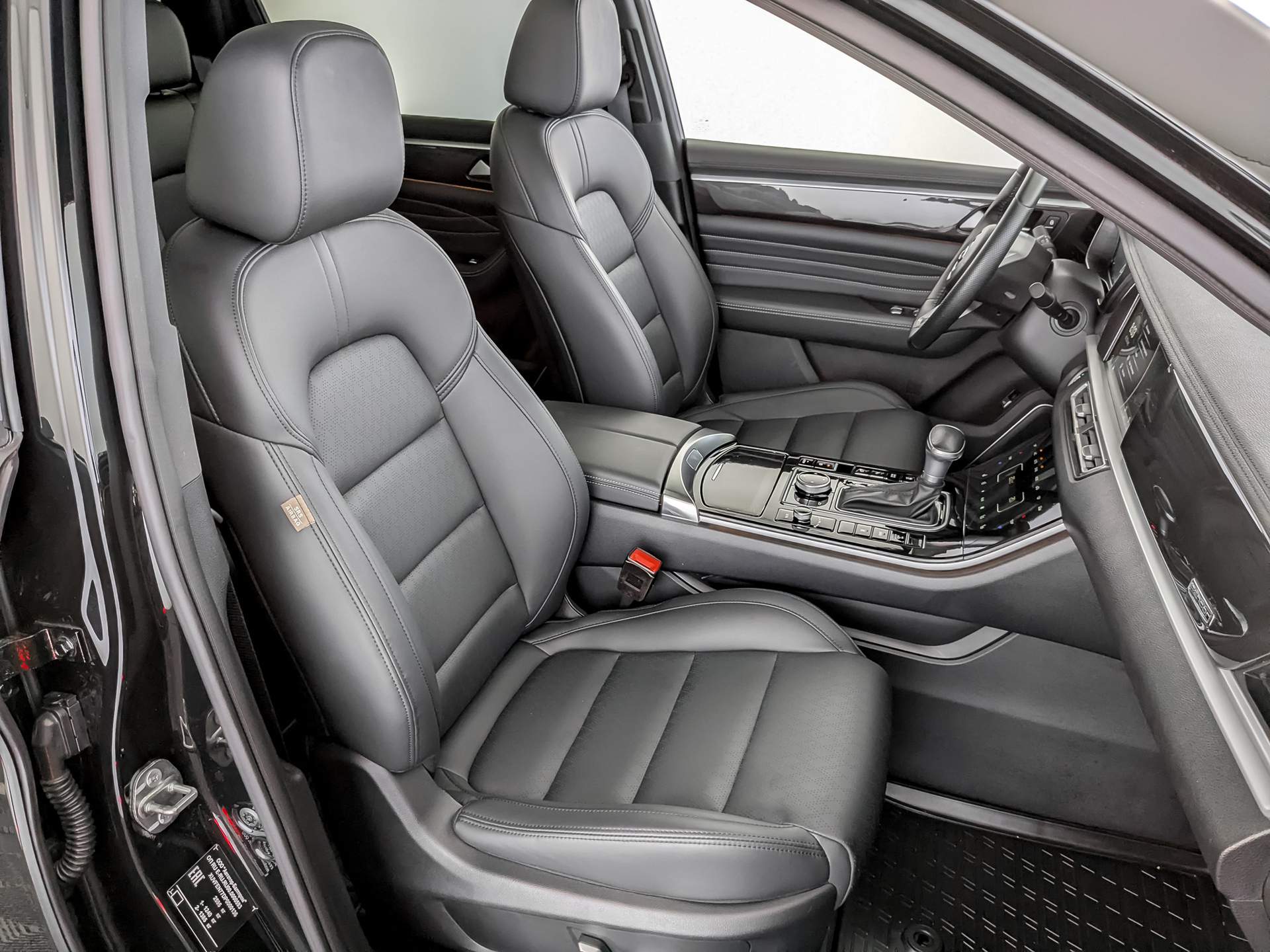 DONGFENG DFSK ix7 2.00 (220 л.с), автомат, 2024, пробег 13 957 км