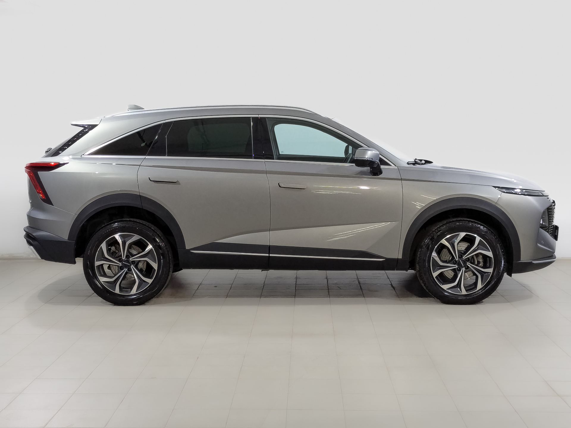 HAVAL F7 2.00 (192 л.с), автомат, 2024, пробег 29 876 км