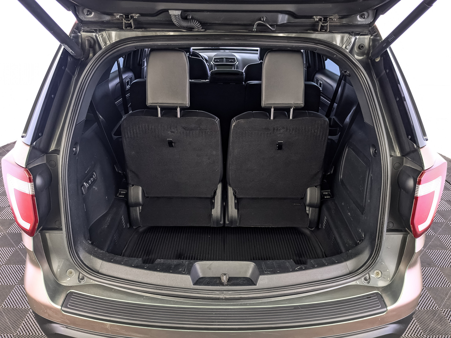 FORD Explorer 3.50 (249 л.с), автомат, 2018, пробег 136 477 км