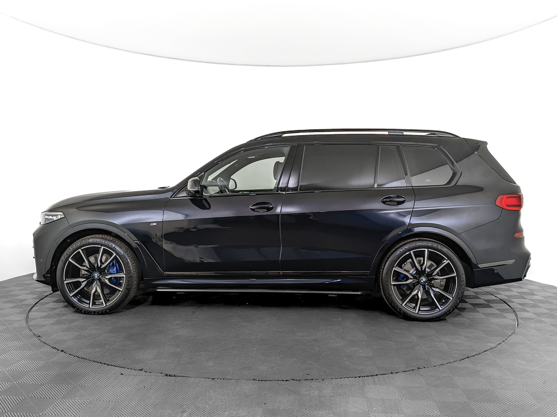 BMW X7 3.00 (249 л.с), автомат, 2021, пробег 72 025 км