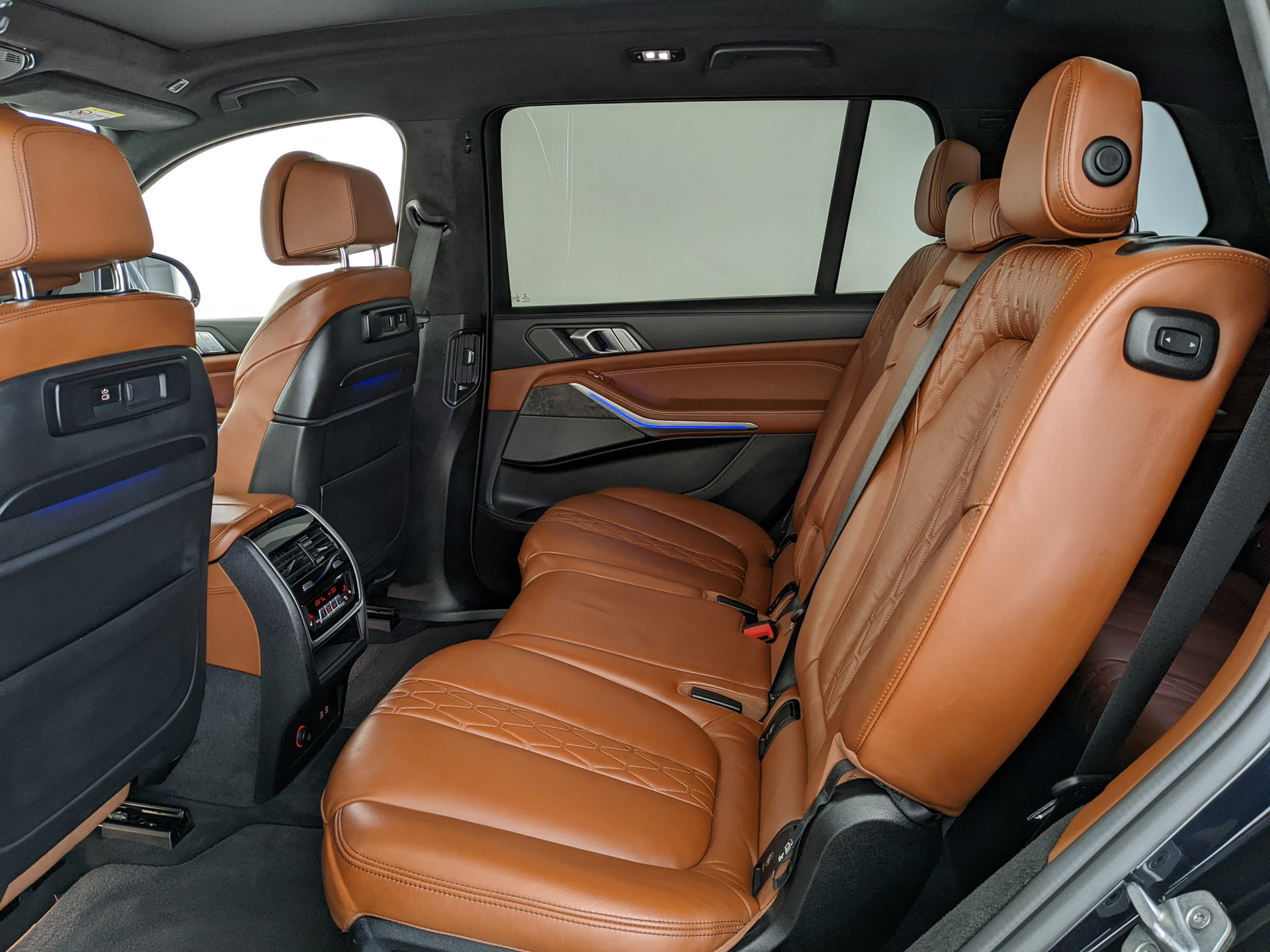BMW X7 3.00 (249 л.с), автомат, 2021, пробег 72 025 км