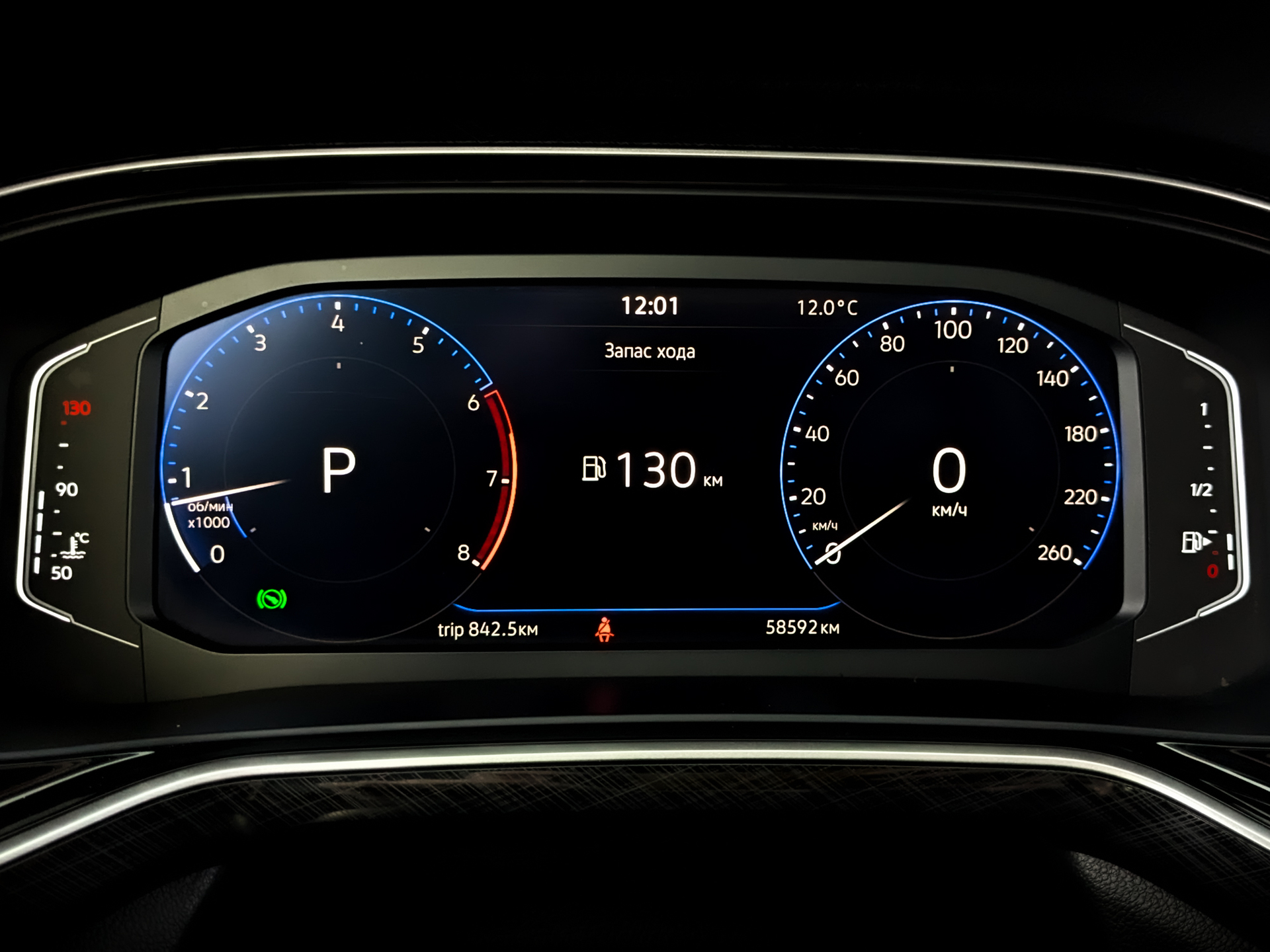 VOLKSWAGEN Polo 1.60 (110 л.с), автомат, 2021, пробег 58 583 км