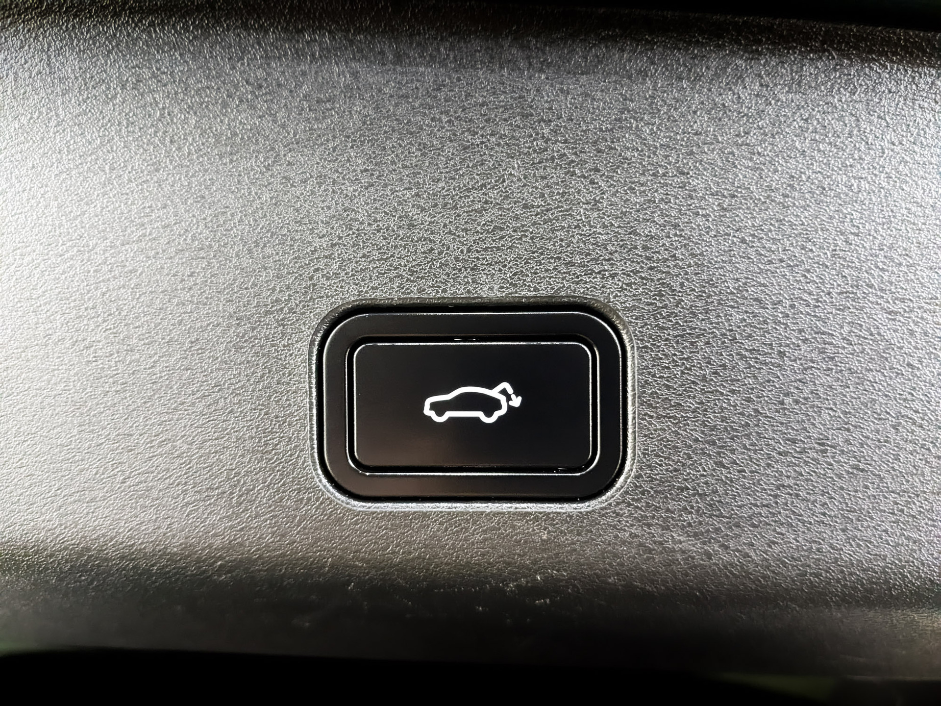 GEELY Monjaro 2.00 (238 л.с), автомат, 2023, пробег 59 132 км