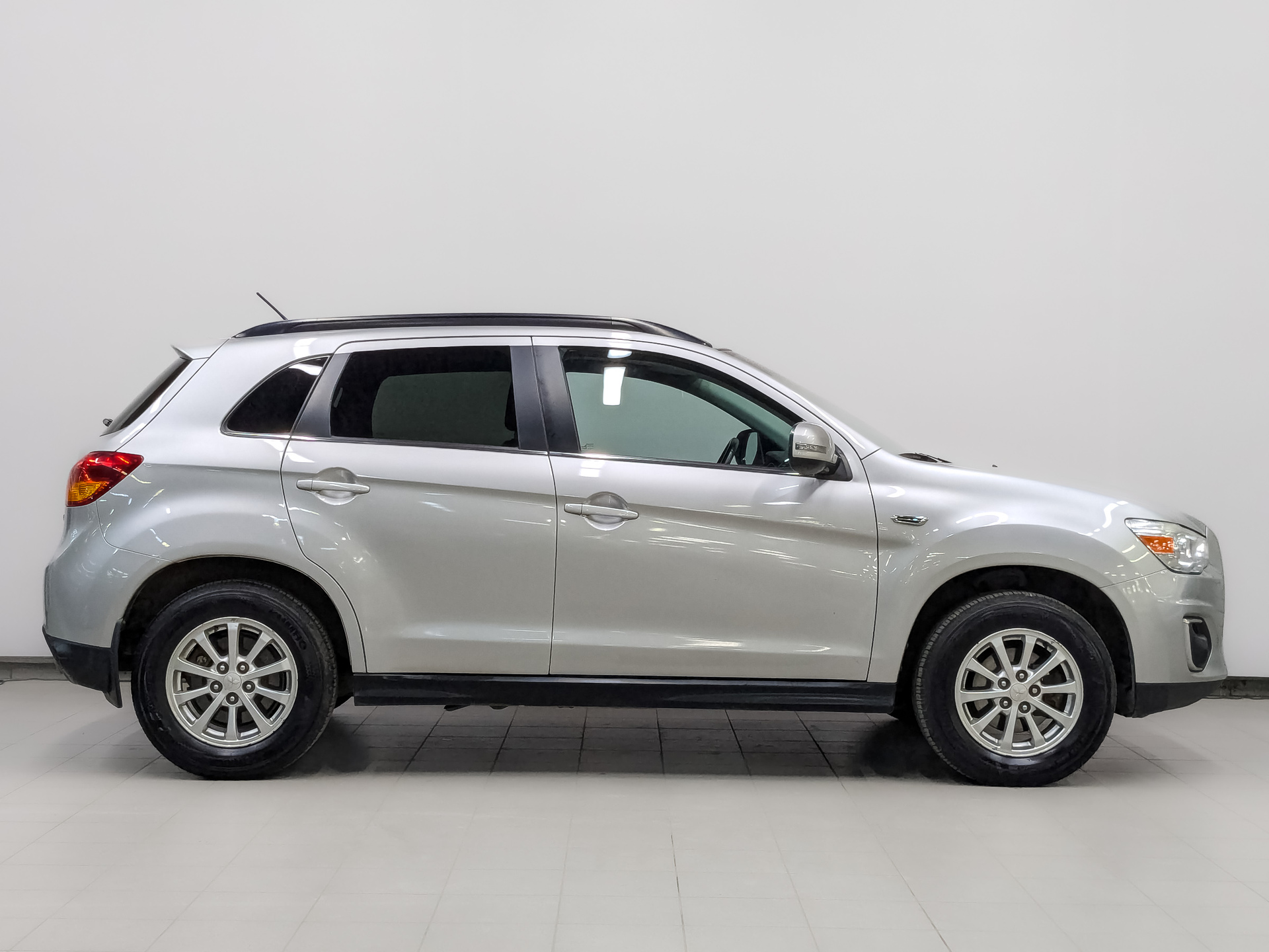 MITSUBISHI ASX 1.80 (140 л.с), автомат, 2012, пробег 129 657 км