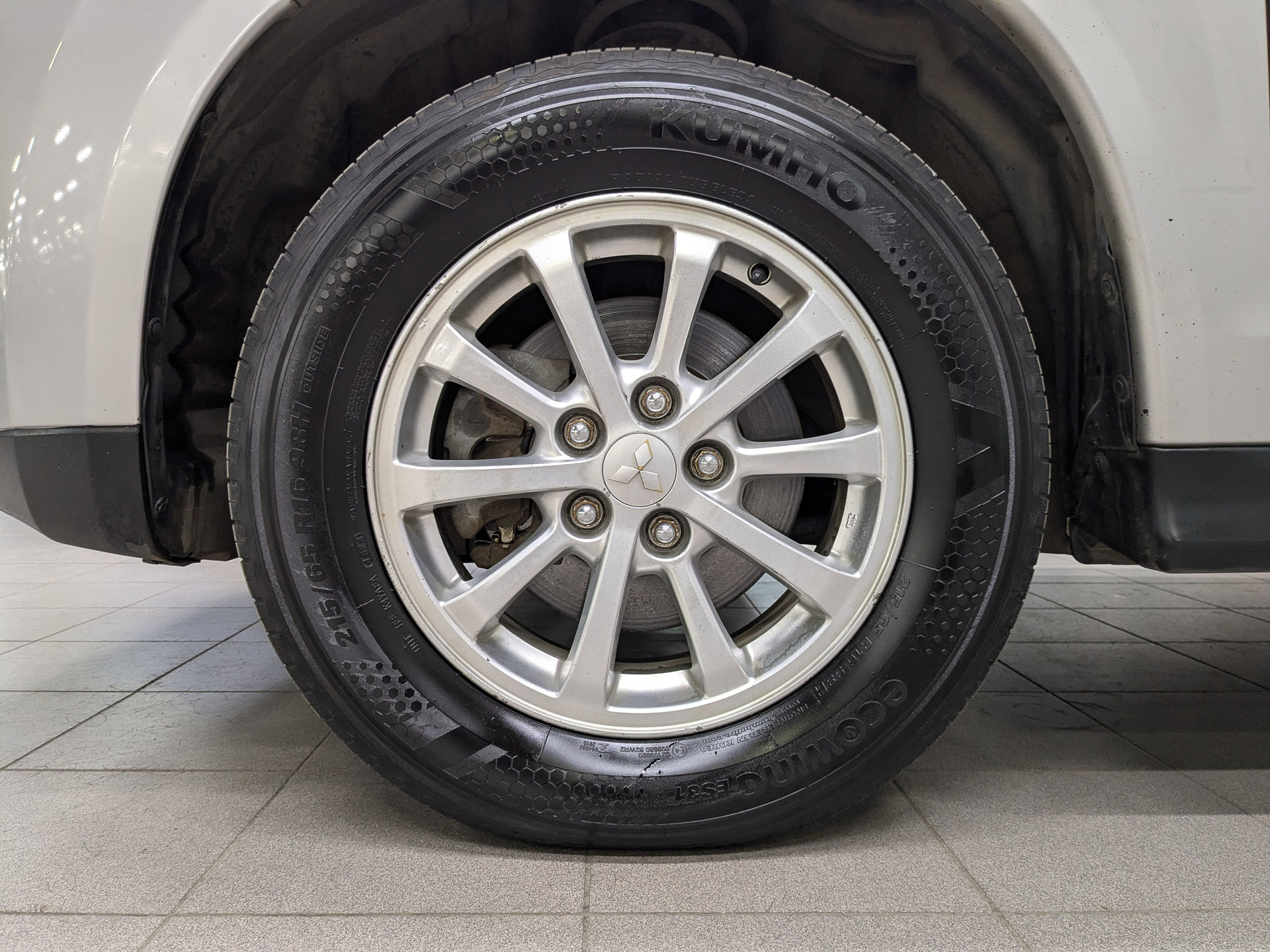 MITSUBISHI ASX 1.80 (140 л.с), автомат, 2012, пробег 129 657 км