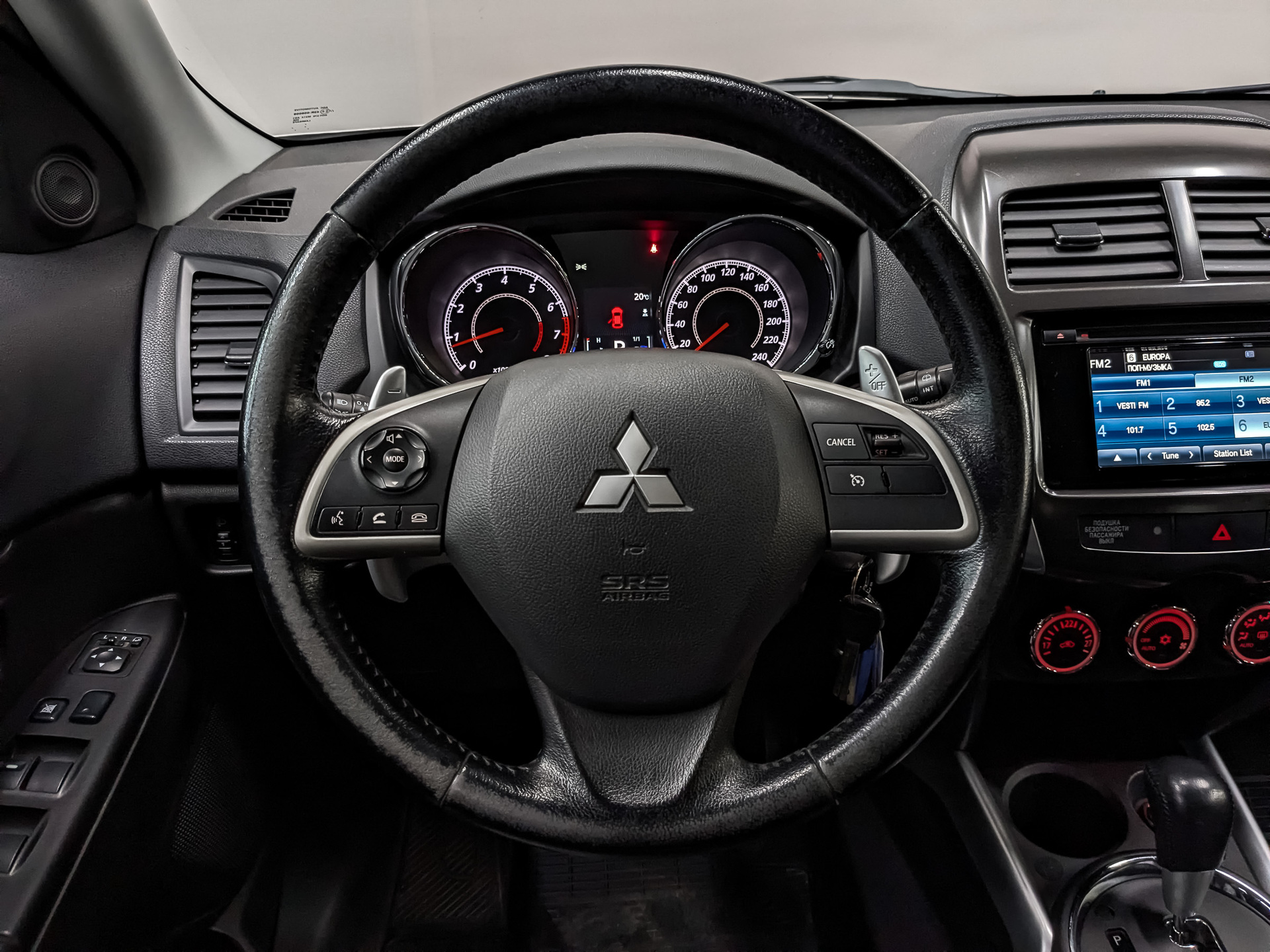 MITSUBISHI ASX 1.80 (140 л.с), автомат, 2012, пробег 129 657 км