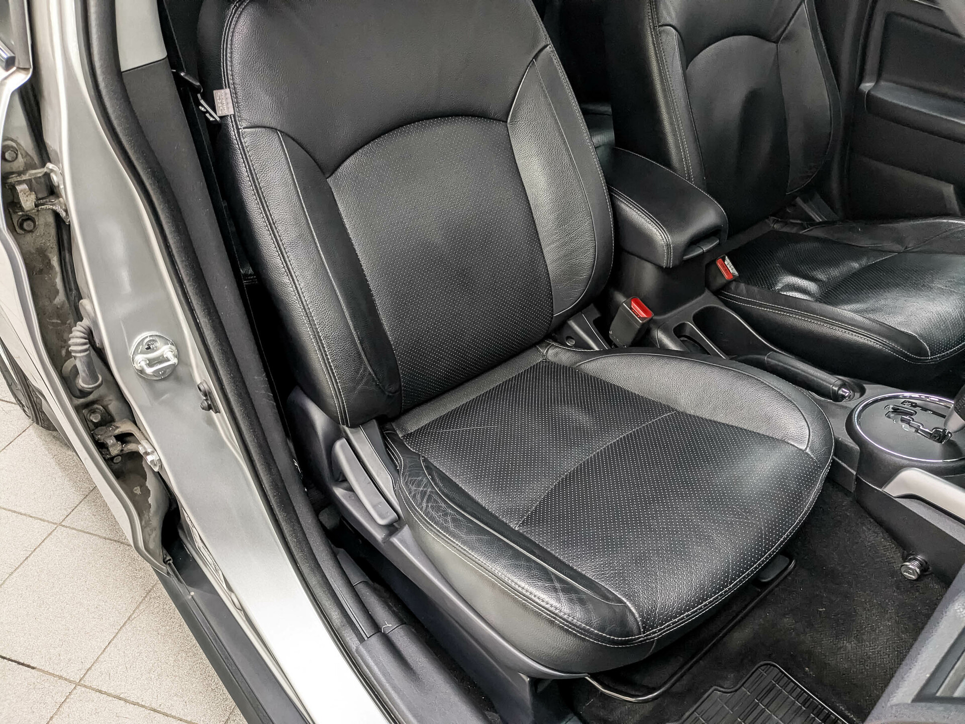 MITSUBISHI ASX 1.80 (140 л.с), автомат, 2012, пробег 129 657 км