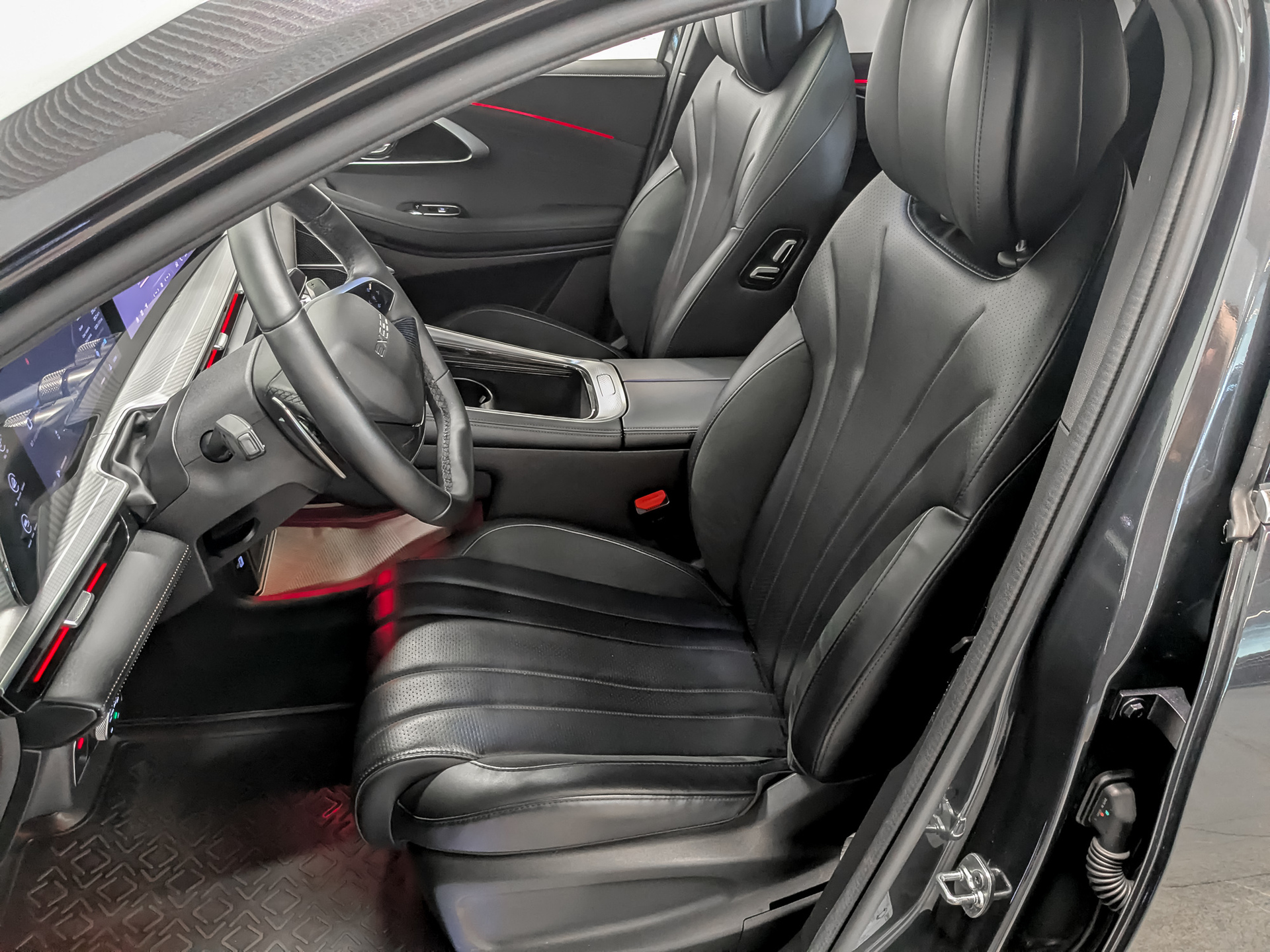 EXEED TXL 2.00 (197 л.с), автомат, 2024, пробег 20 261 км