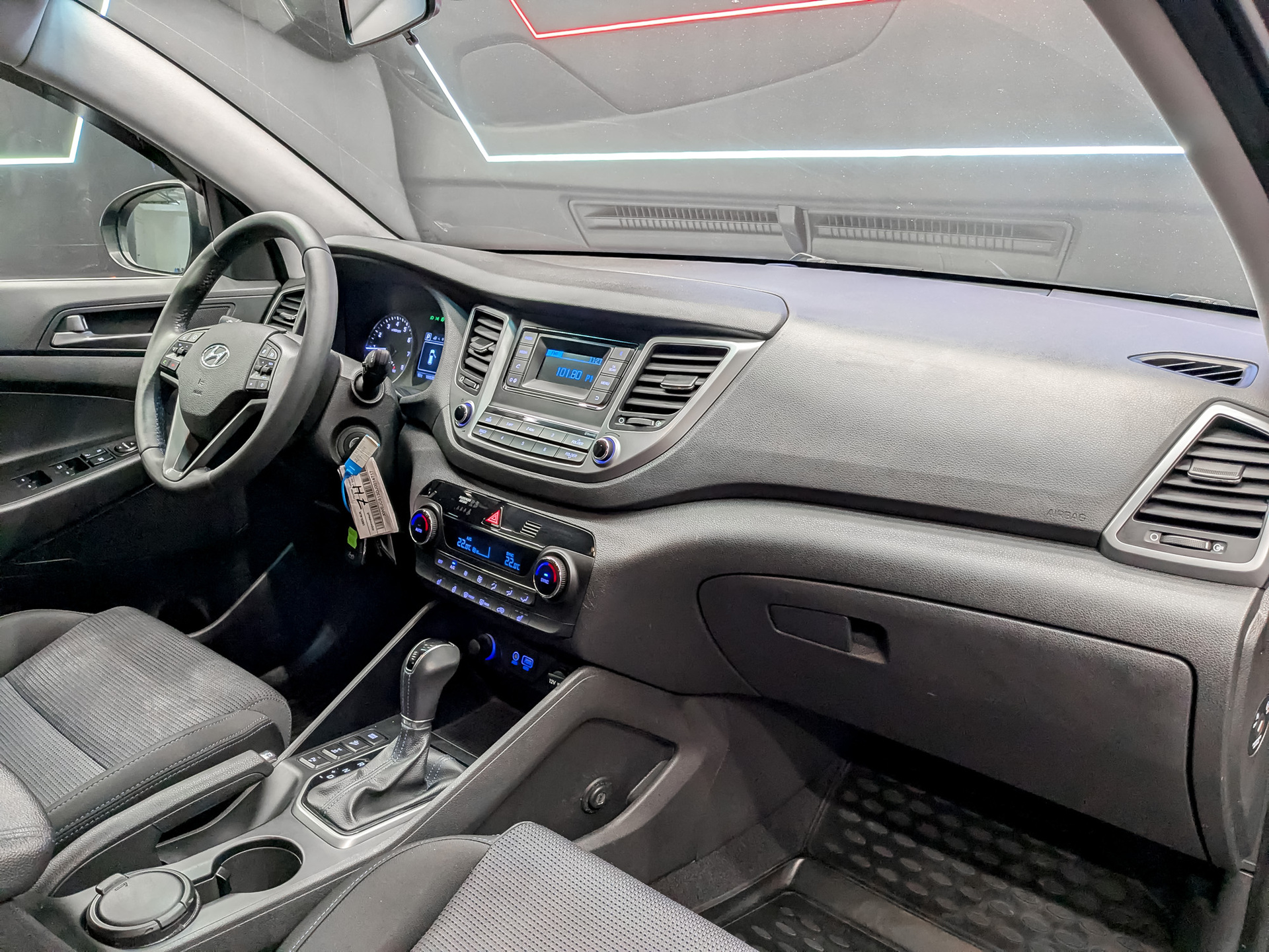 HYUNDAI Tucson 2.00 (149 л.с), автомат, 2018, пробег 106 578 км