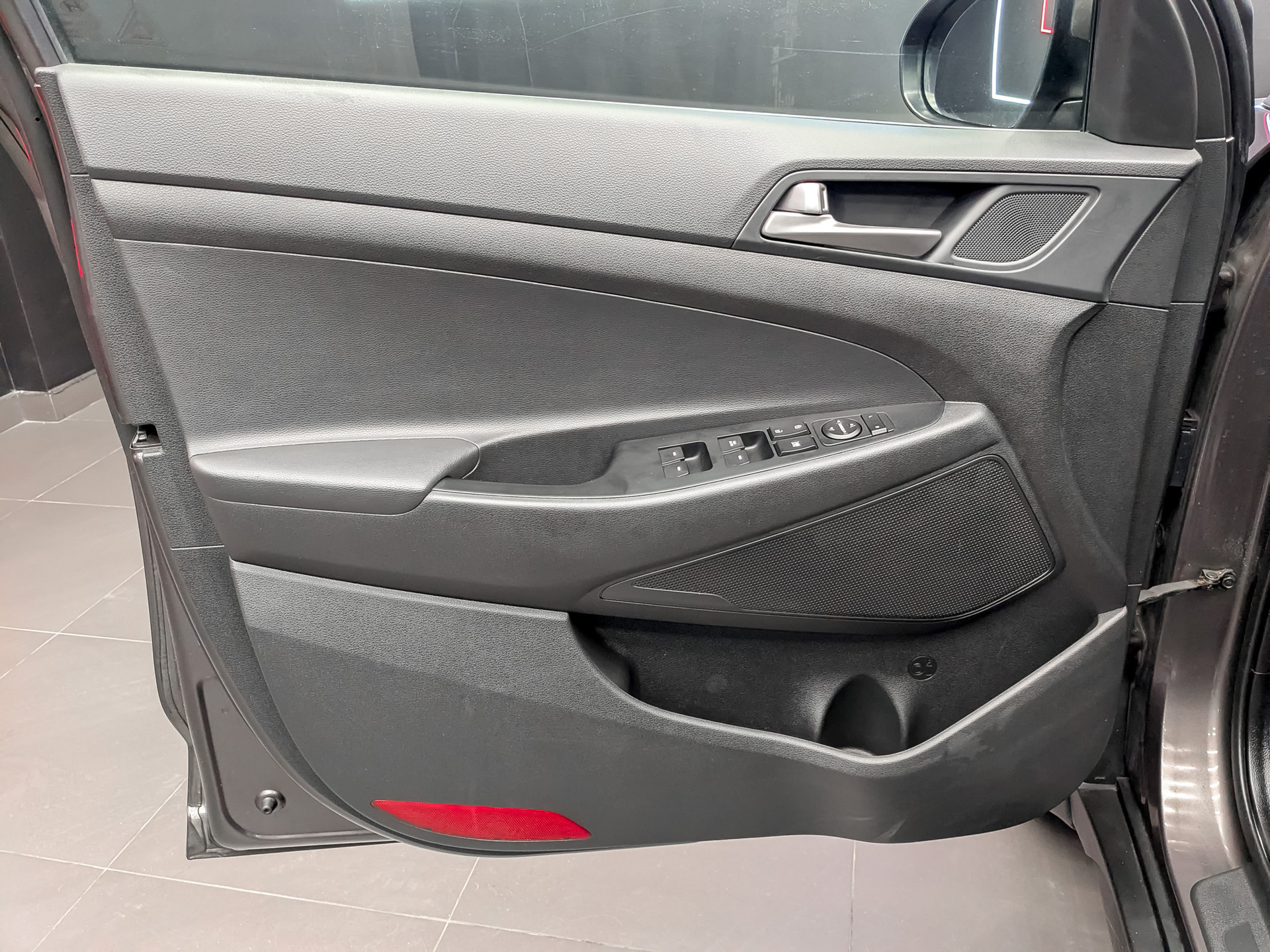 HYUNDAI Tucson 2.00 (149 л.с), автомат, 2018, пробег 106 578 км