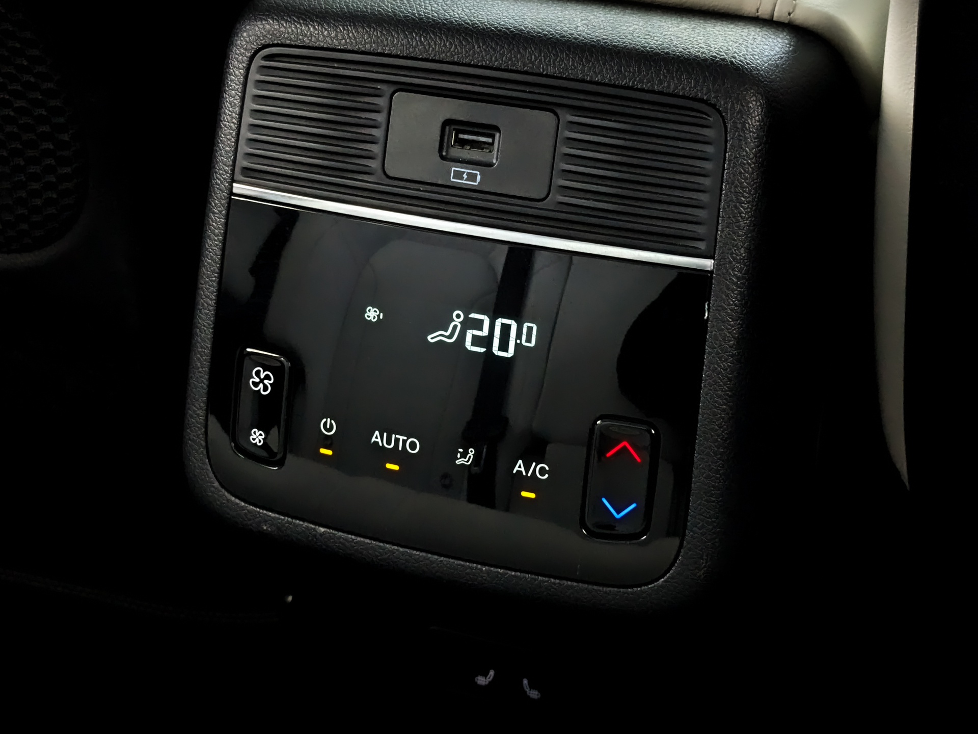 EXEED VX 2.00 (249 л.с), автомат, 2022, пробег 108 284 км