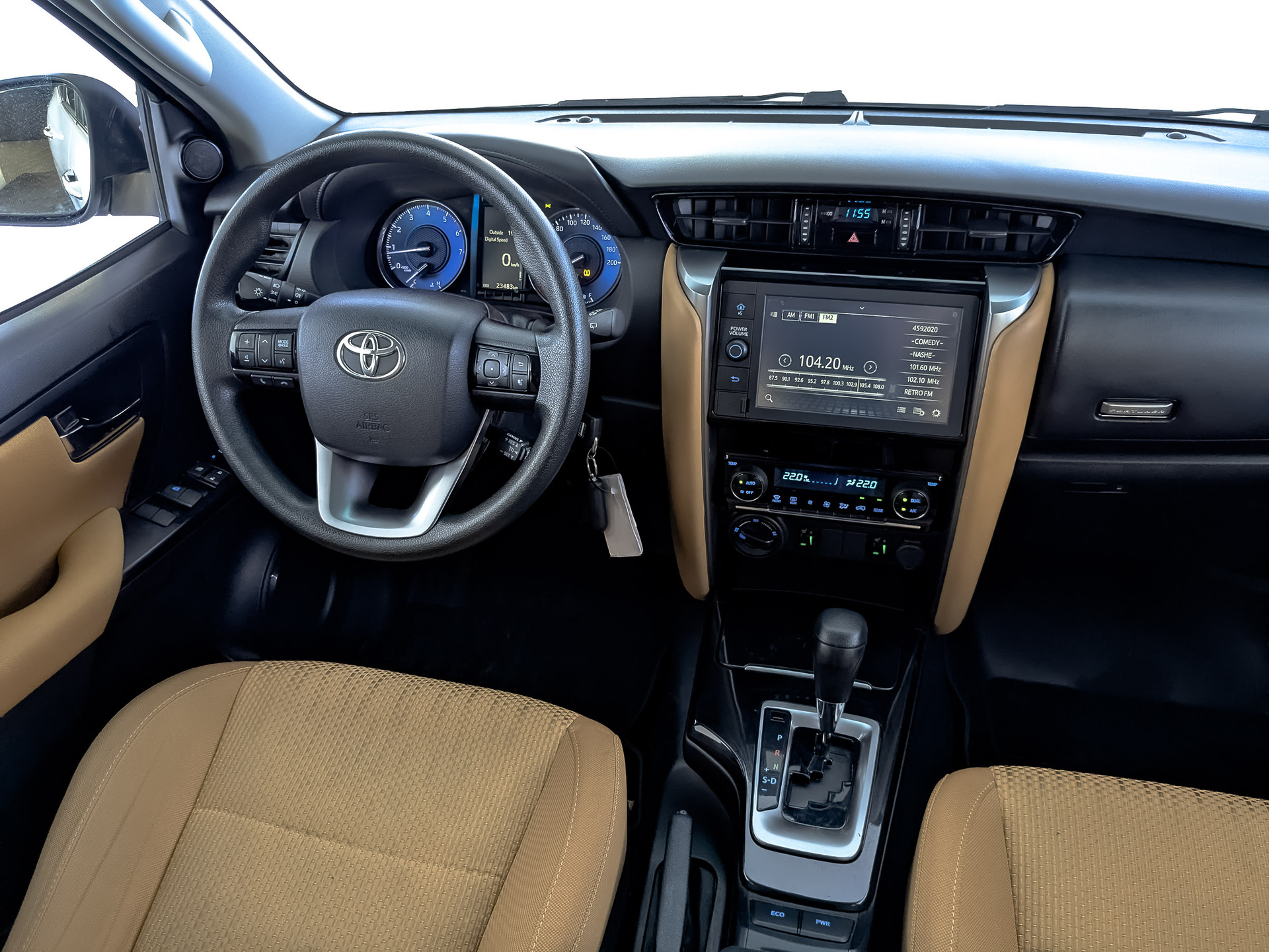 TOYOTA Fortuner 2.70 (166 л.с), автомат, 2022, пробег 23 477 км