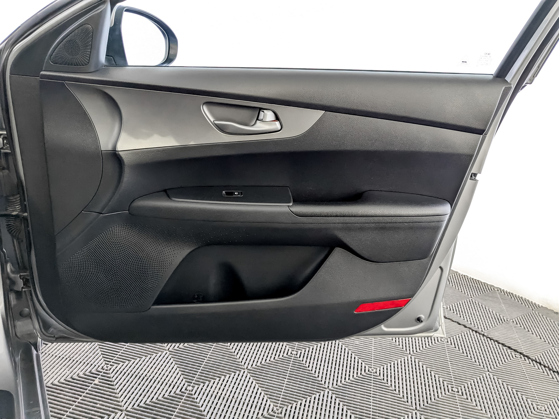 KIA Cerato 2.00 (150 л.с), автомат, 2018, пробег 180 204 км
