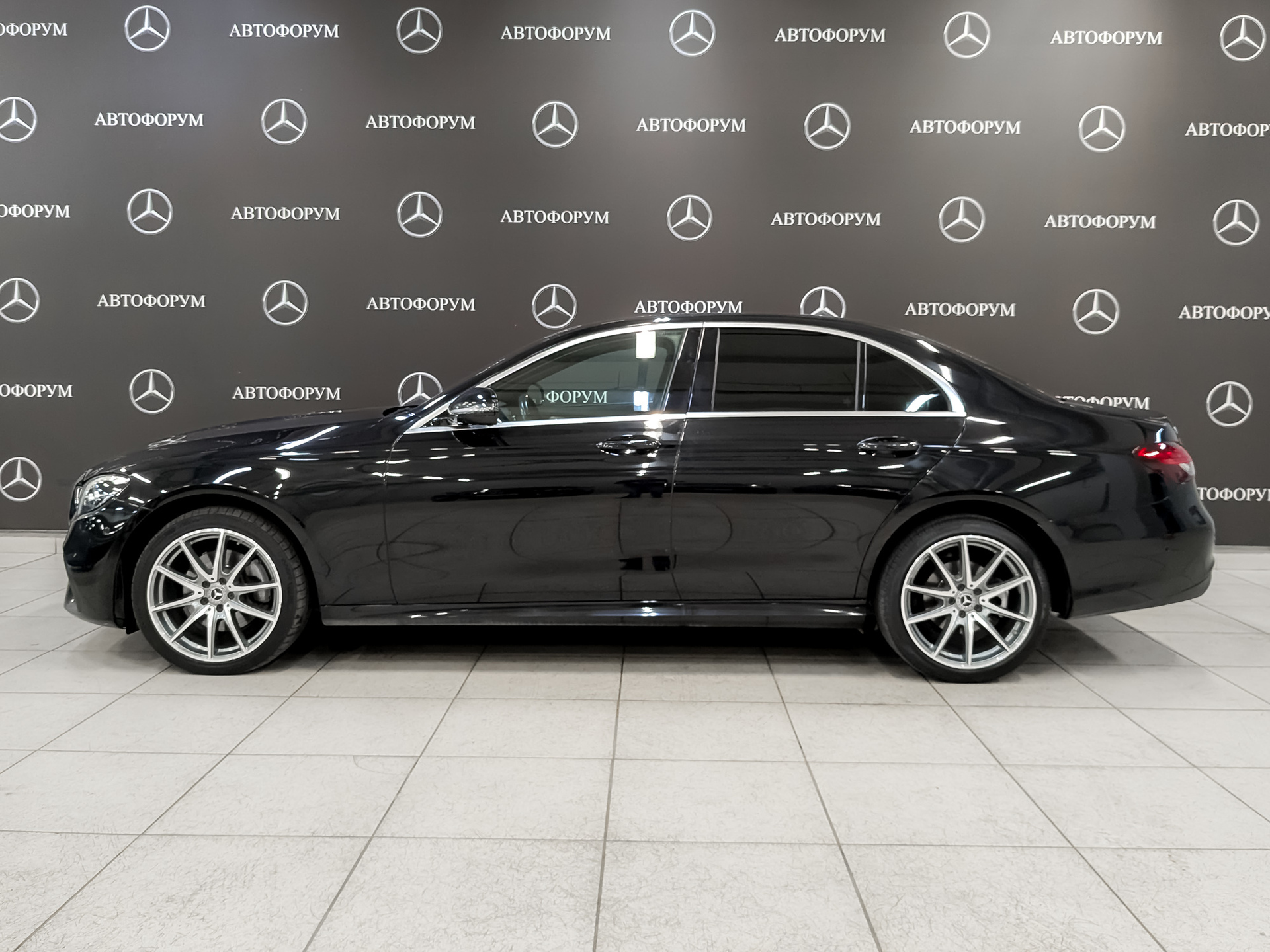 MERCEDES-BENZ E-Класс 2.00 (197 л.с), автомат, 2021, пробег 185 000 км