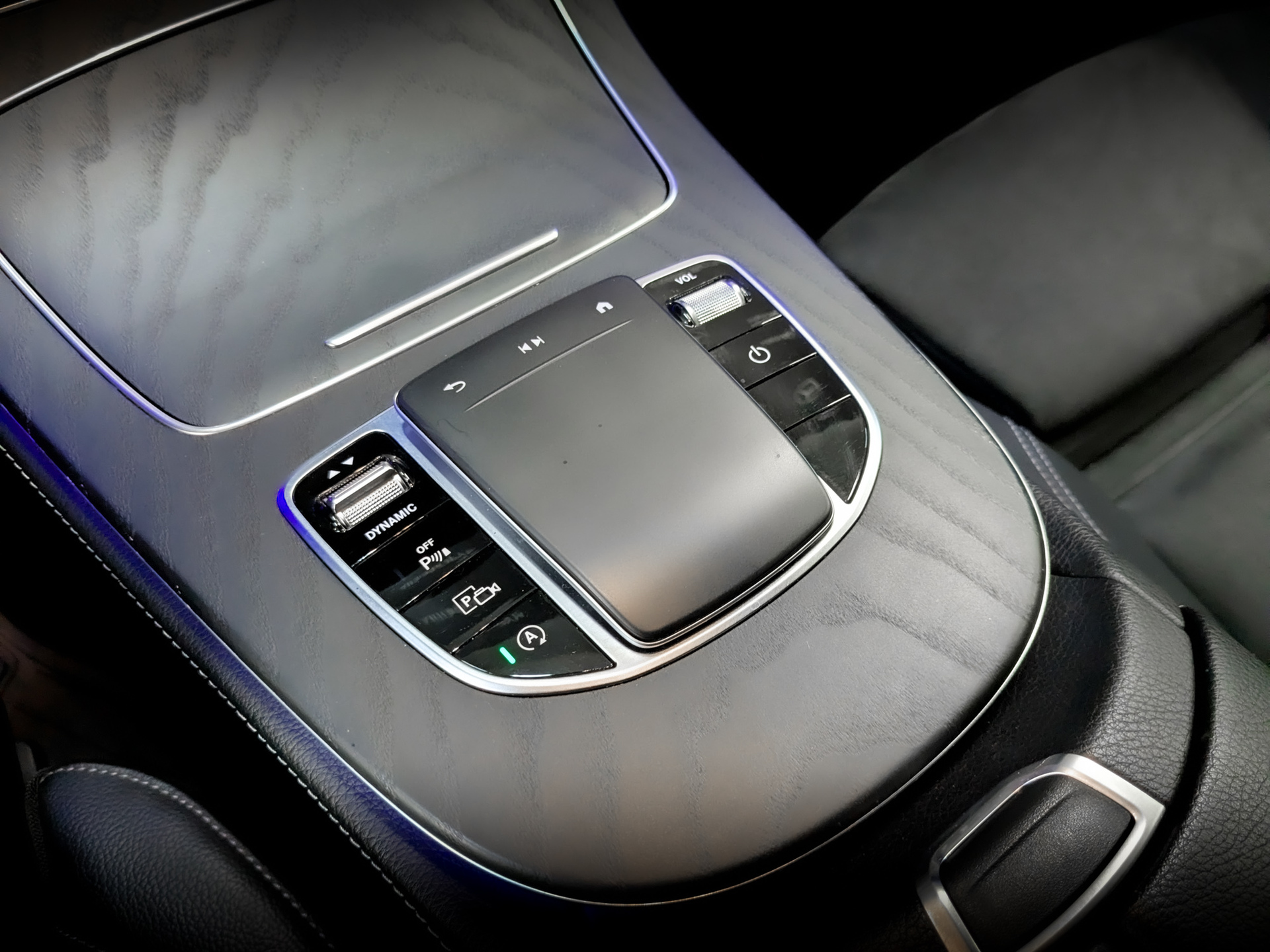 MERCEDES-BENZ E-Класс 2.00 (197 л.с), автомат, 2021, пробег 185 000 км