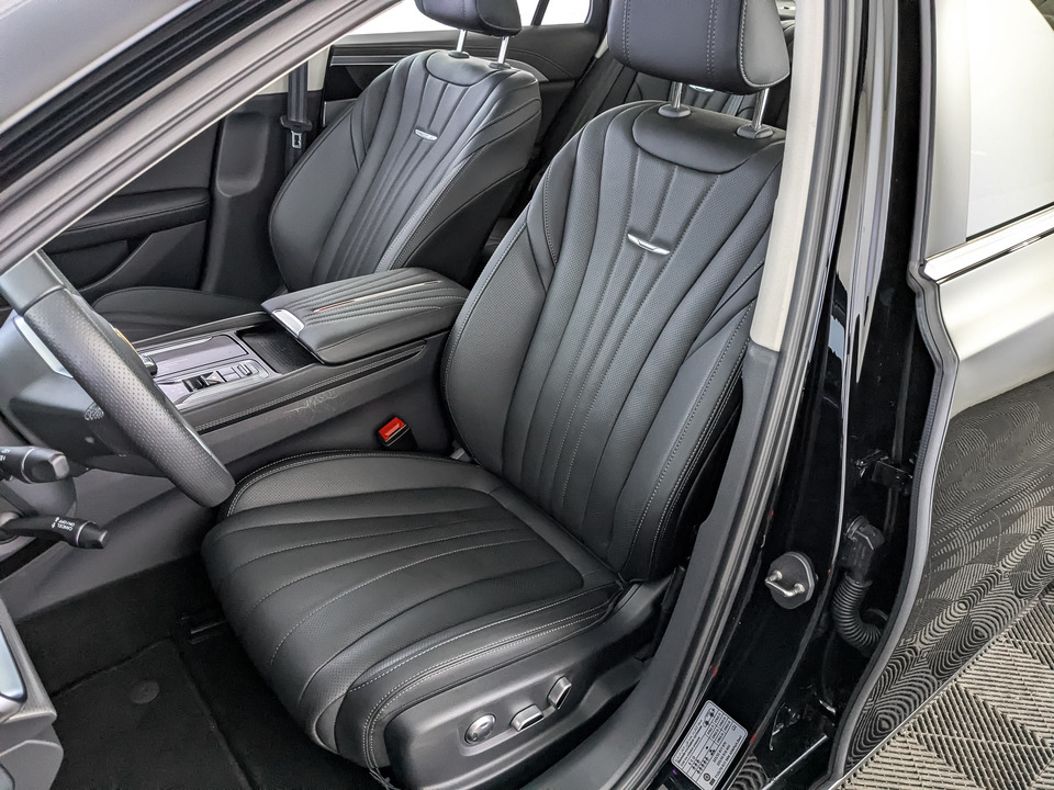 Фото Hongqi H5 II с пробегом 17728 км