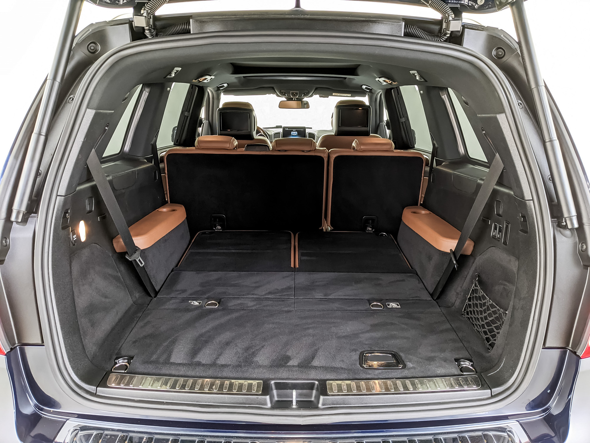 MERCEDES-BENZ GLS 4.70 (456 л.с), автомат, 2017, пробег 106 376 км