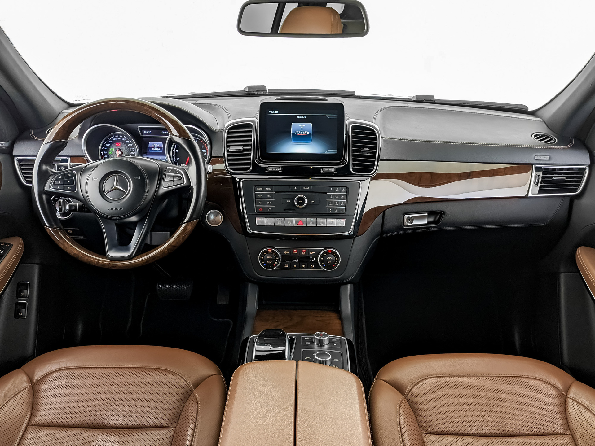 MERCEDES-BENZ GLS 4.70 (456 л.с), автомат, 2017, пробег 106 376 км