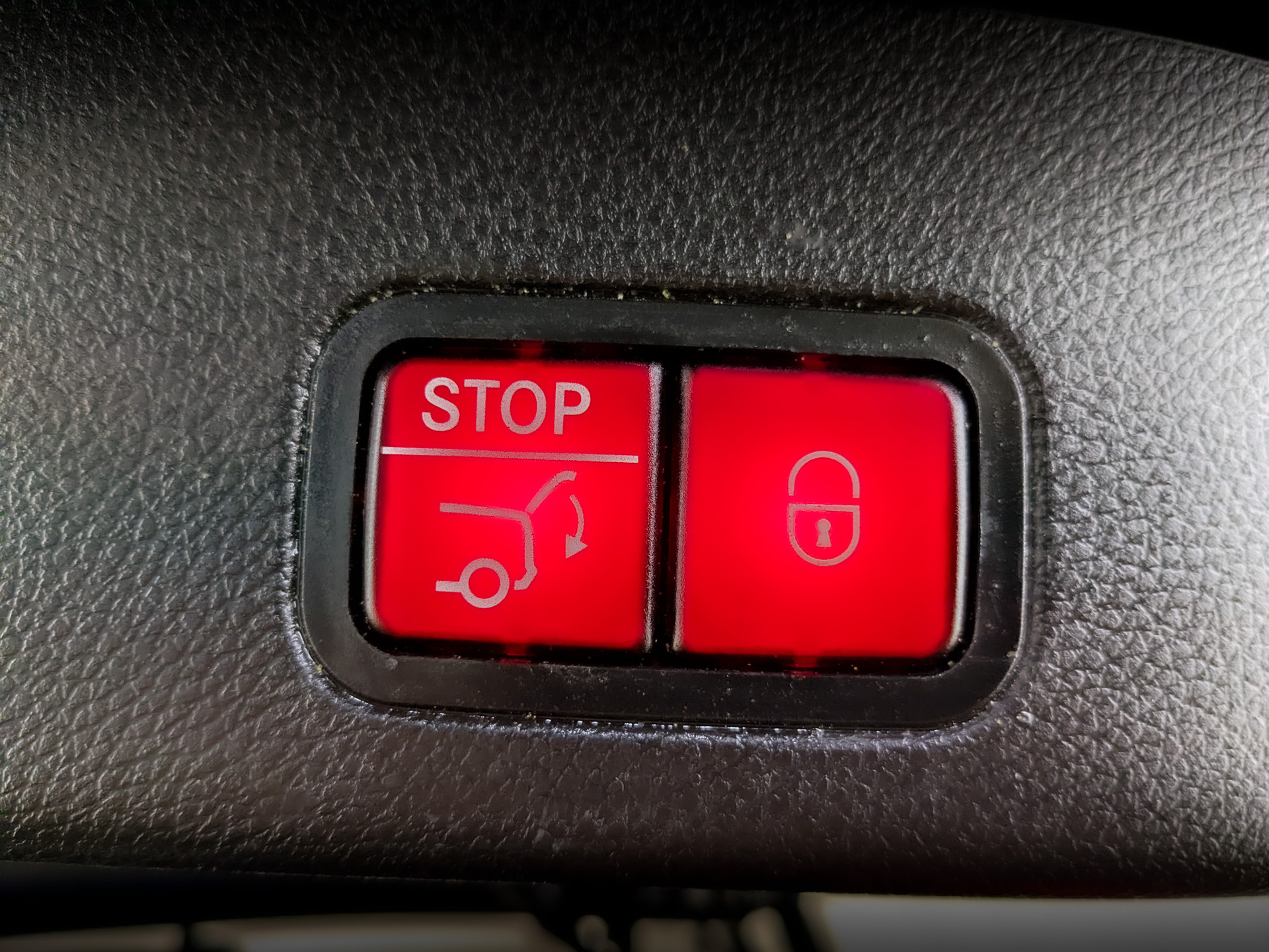 MERCEDES-BENZ GLS 4.70 (456 л.с), автомат, 2017, пробег 106 376 км