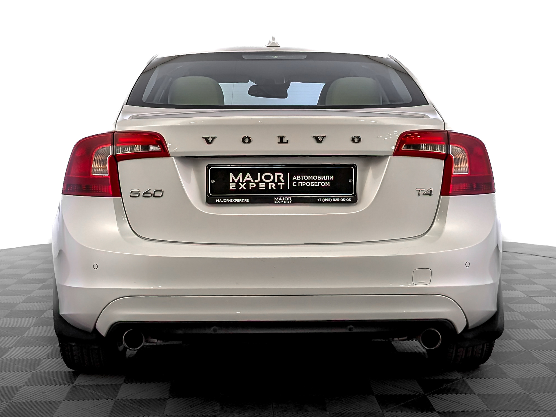 VOLVO S60 2.00 (180 л.с), автомат, 2014, пробег 114 730 км