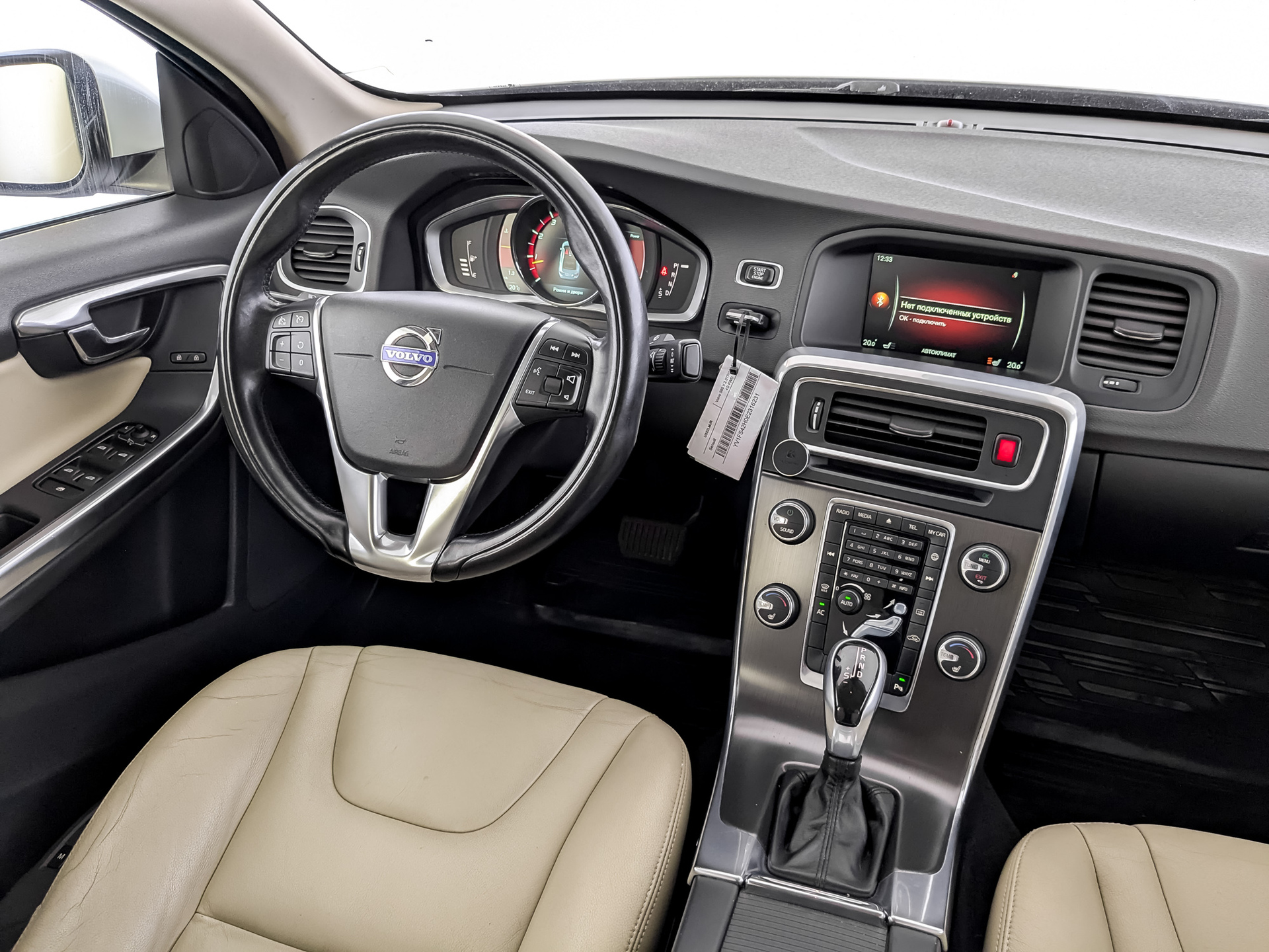 VOLVO S60 2.00 (180 л.с), автомат, 2014, пробег 114 730 км