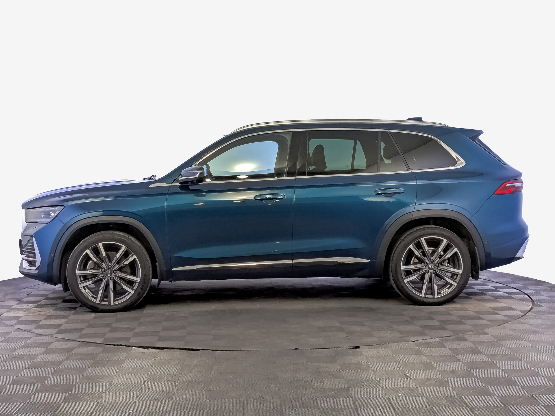 GEELY Monjaro 2.00 (238 л.с), автомат, 2024, пробег 50 412 км