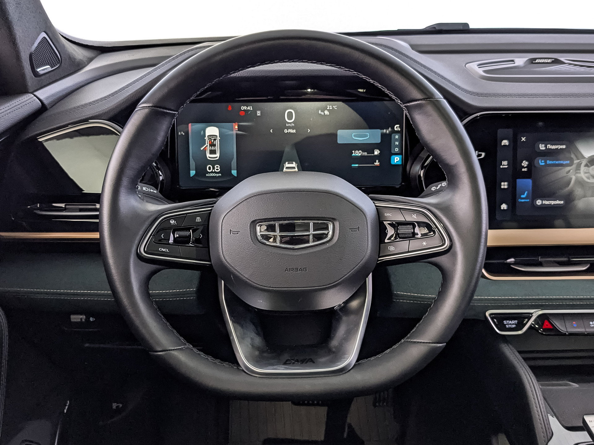 GEELY Monjaro 2.00 (238 л.с), автомат, 2024, пробег 50 412 км