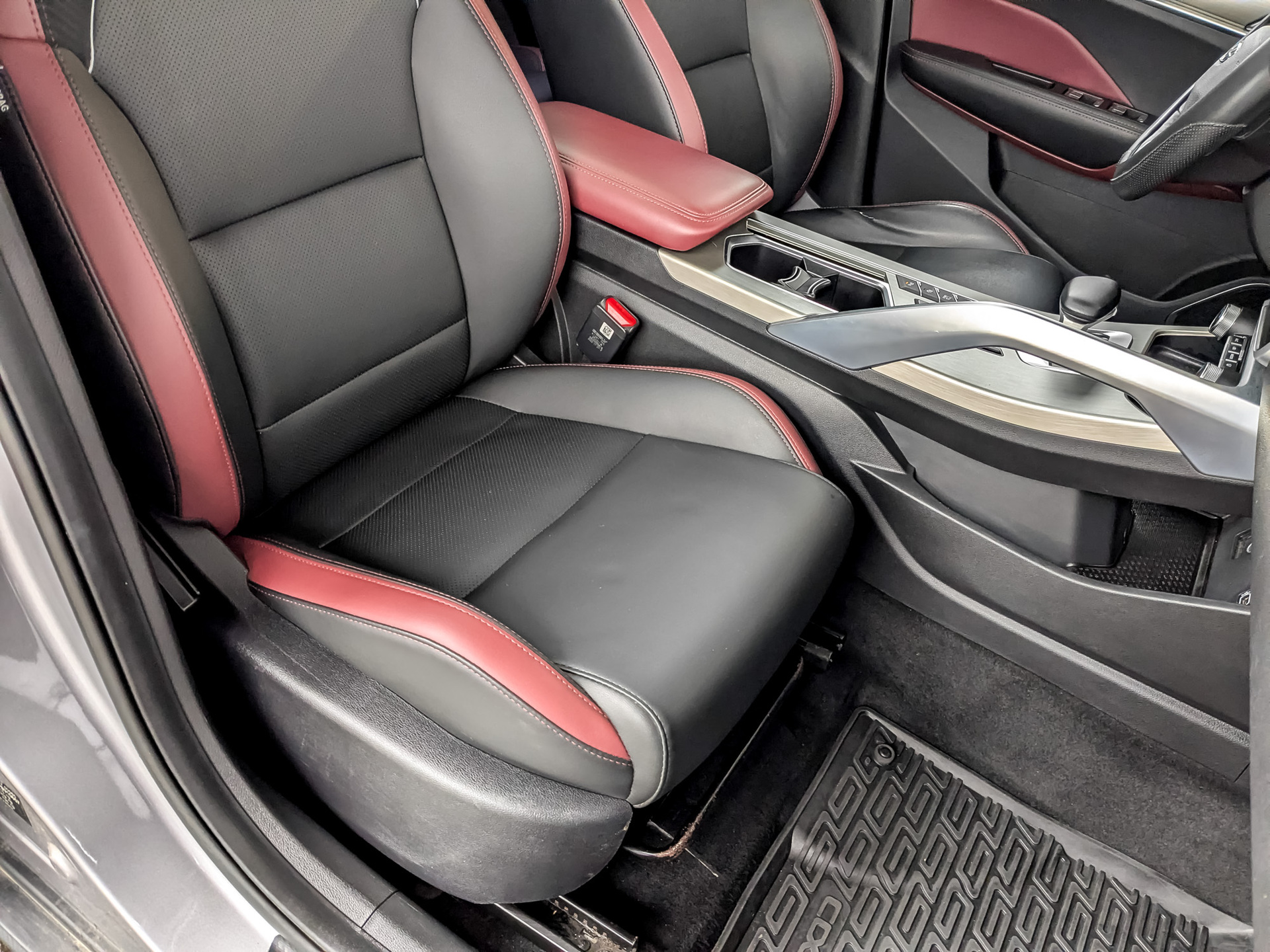 GEELY Coolray 1.50 (149 л.с), автомат, 2023, пробег 40 785 км