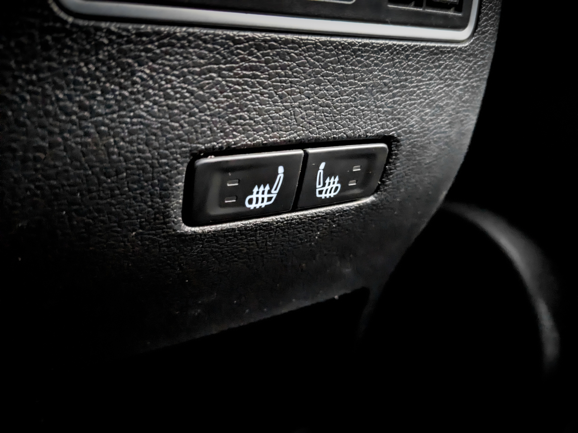 GEELY Coolray 1.50 (149 л.с), автомат, 2023, пробег 40 785 км